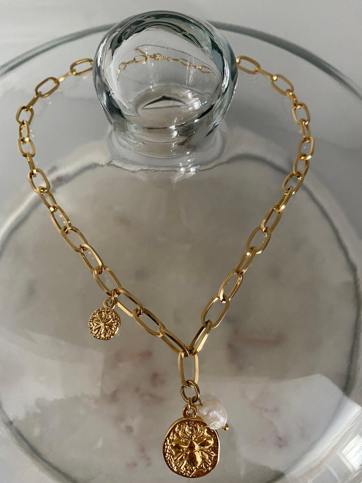 Freshwater Pearl Thick Layer Coin Statement Necklace for Her, Wide Link Chain Pendant Necklace, Modern Greek Coin Pearl Necklace for Women