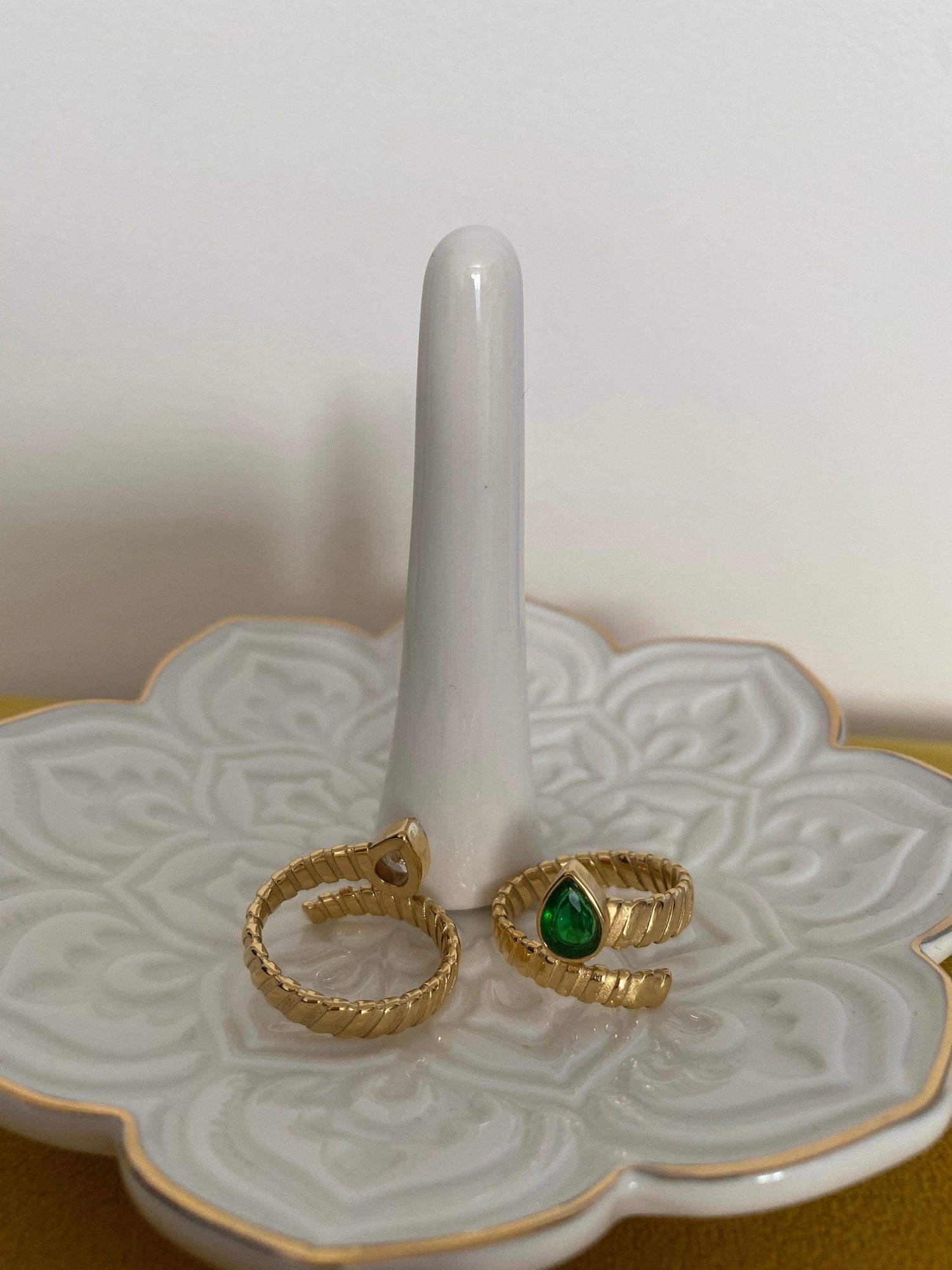 Small Tiny Teardrop Green Zircon Rings for Women, Cubic Adjusted Statement layer Rings, Spiral Twisted White Zircon Open Rings, 18K Gold