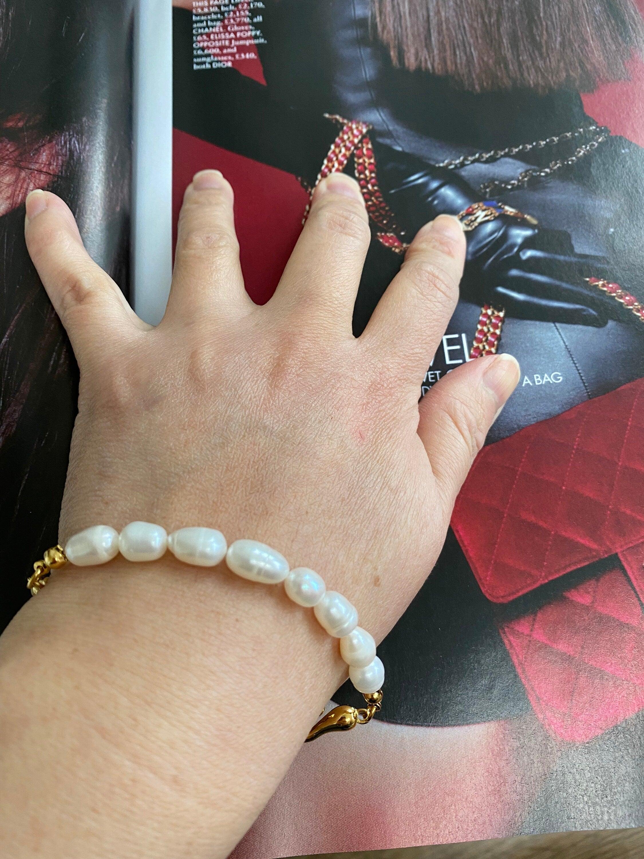 Elegant Korean Freshwater Pearl Bracelet with 18K Gold Clasp - Lustrous Bangle for Her