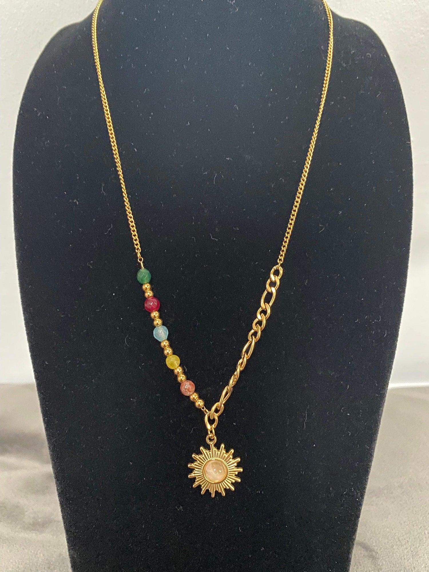 Figaro Chain Opal Stone Beads Sun Necklace, Colourful Mini Nugget Gemstone Sun Necklace for Women, 18K Gold Opal Sun Necklace