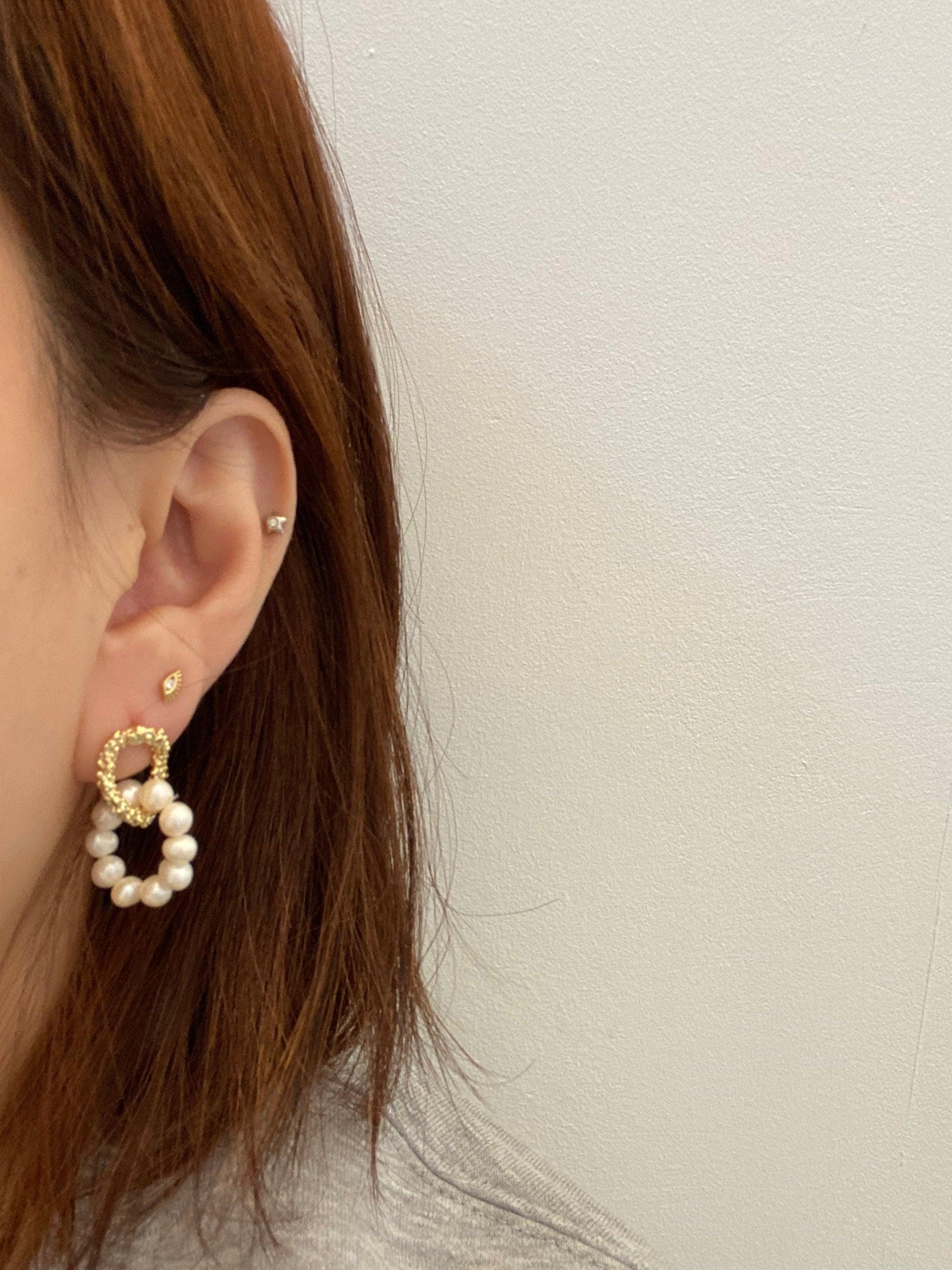 Charming 18K Gold Mini Pearl Hoop Dangle Earrings for Women