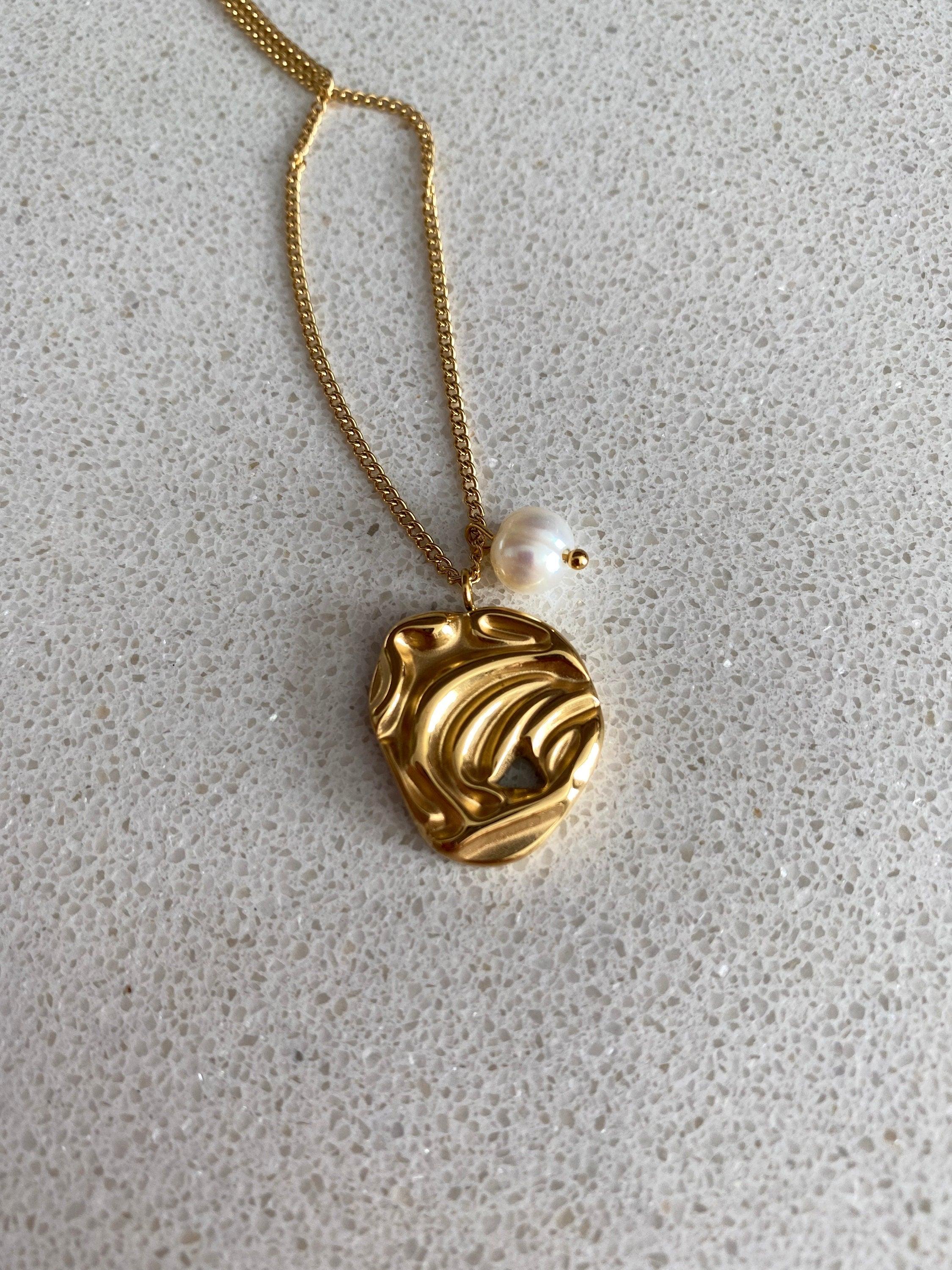 Irregular Pendant Pearl Necklace for Her, Coin Pattern Surface Tiny Pearl Statement Necklace, Freshwater Pearl Minimalist Necklace