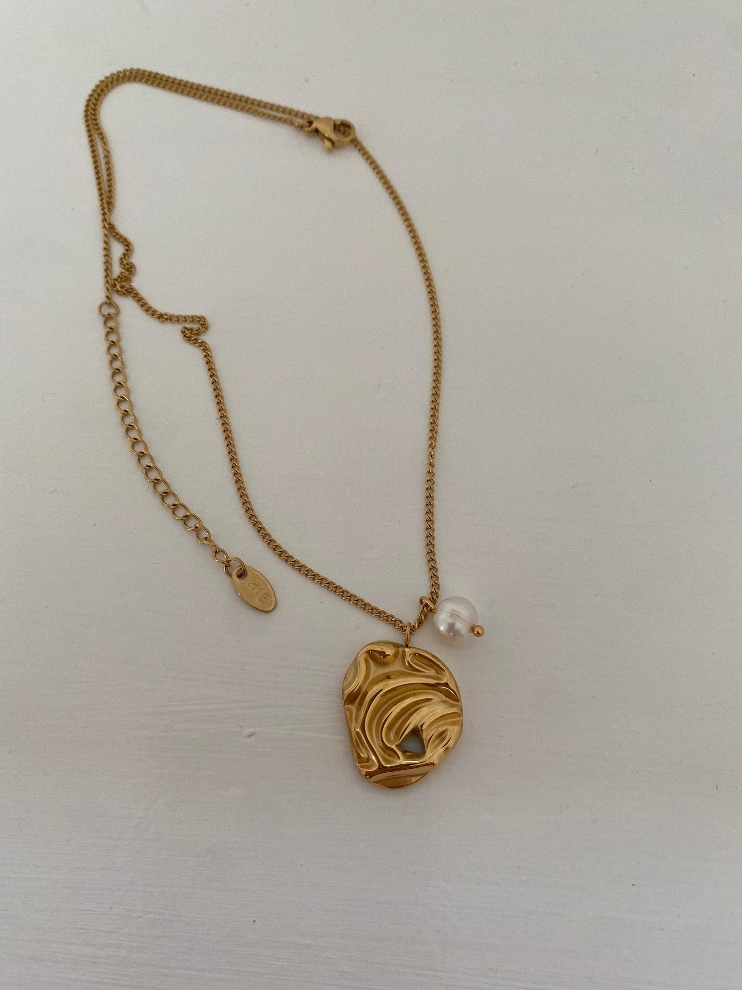 Ancient Greek Coin Pendant Pearl Necklace, Oval Coin Shape Pendant Pearl Charm Necklace, Iconic Curb Chain Necklace.