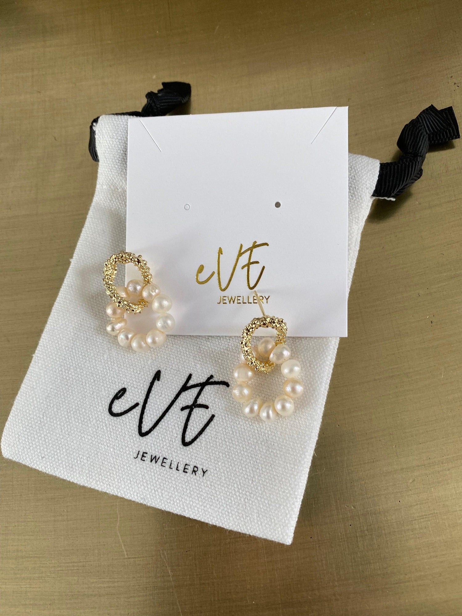 Charming 18K Gold Mini Pearl Hoop Dangle Earrings for Women