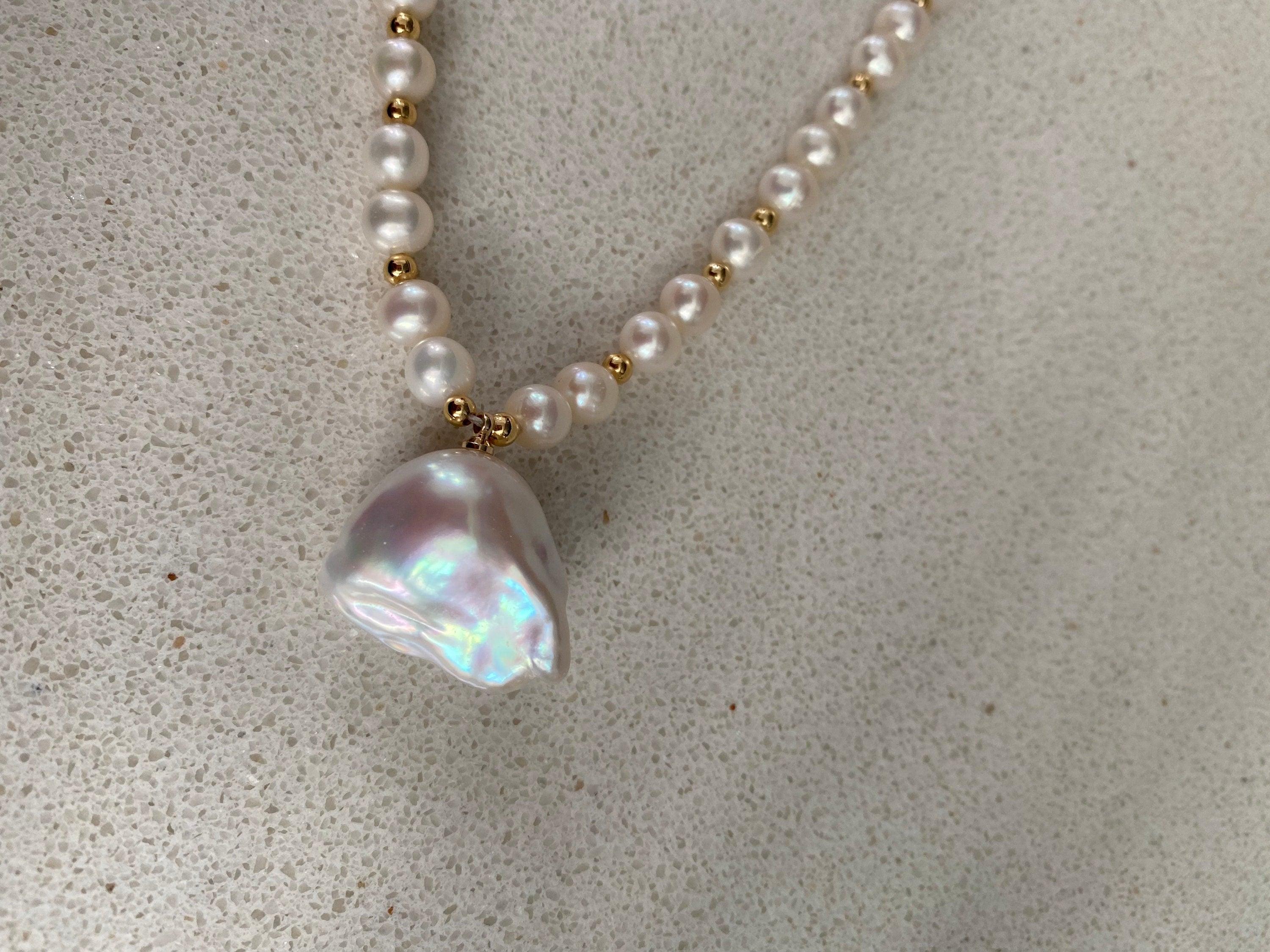 Fireball cultured Pearl Pendant Necklace, High Quality Baroque Pearl Necklace, Radiant Luster Big Baroque Pearl Necklace, Wedding Gift