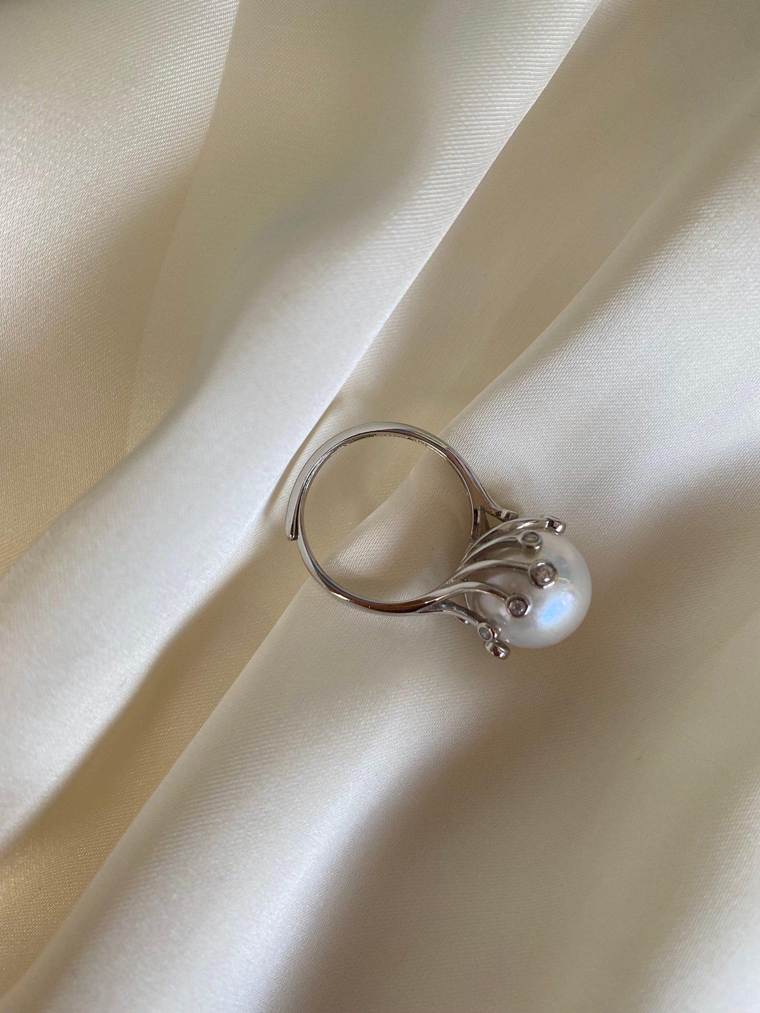 12mm Freshwater Giant Pearl Adjusted Statement Ring in Twisted Zircon Claws