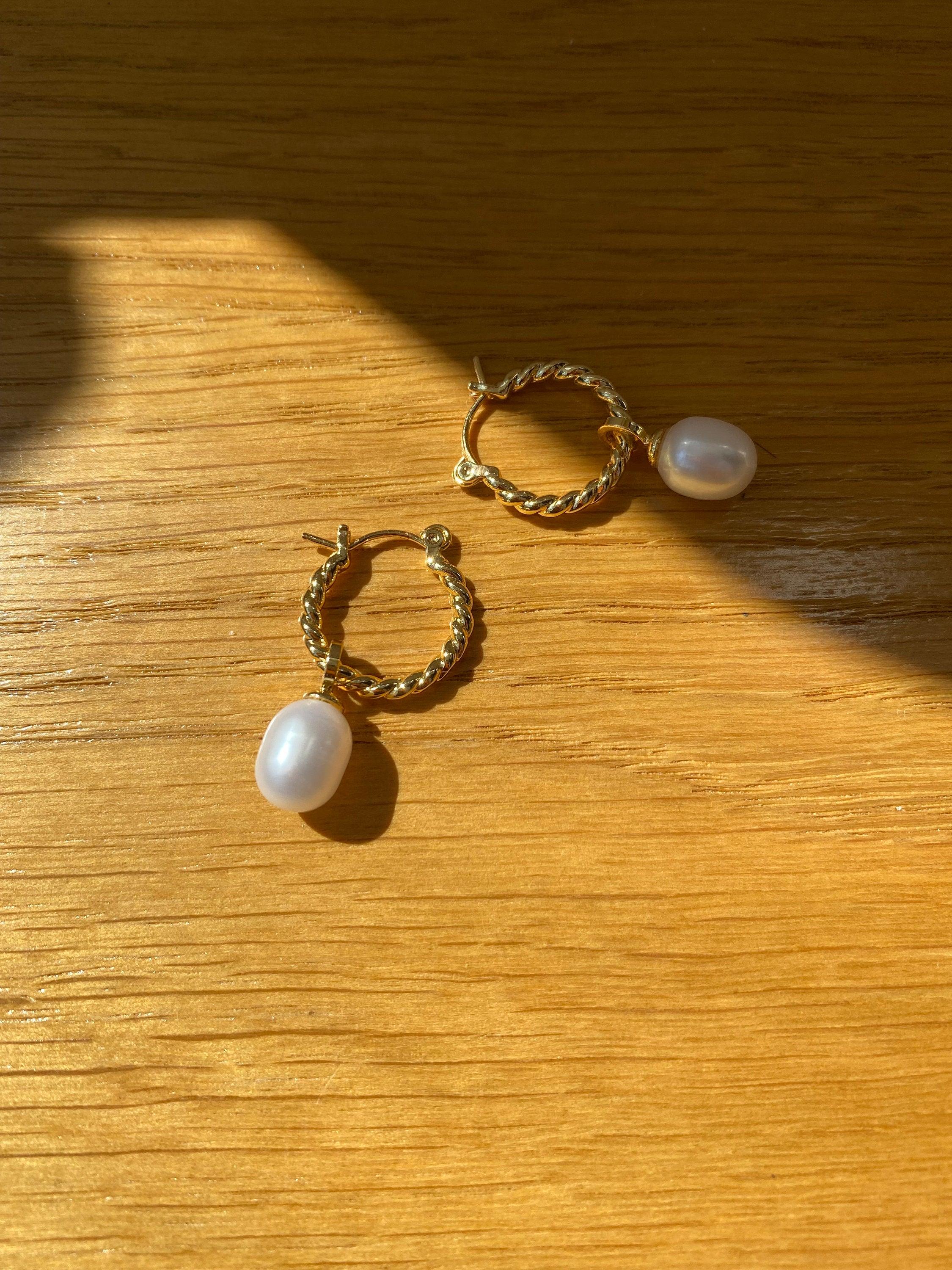 Mini Twisted Helical Pearl Earrings, Natural Freshwater Pearl Hoop Earrings For Her, Two styles in one Earrings. 18K Gold