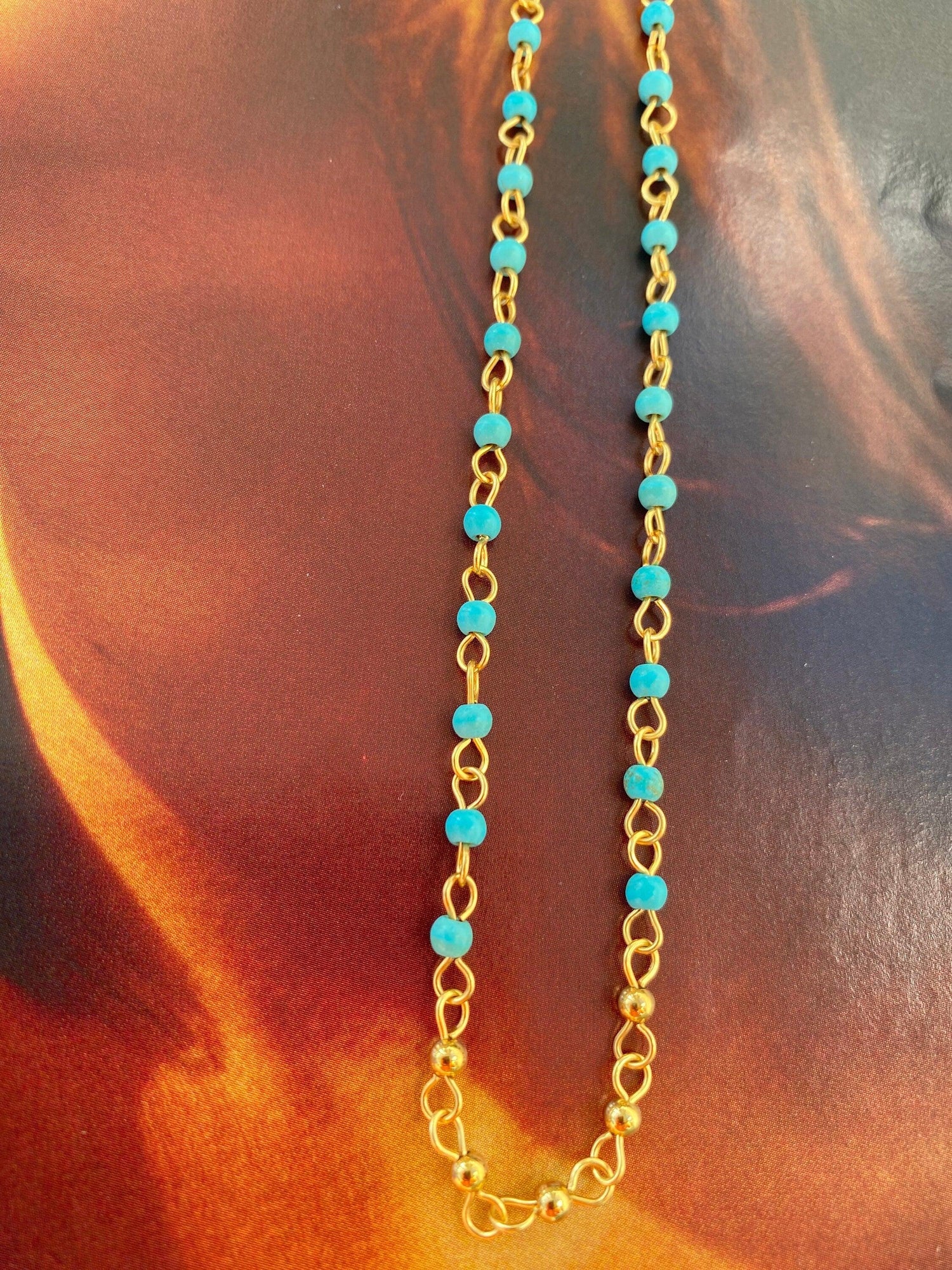 Petite Turquoise Stone Necklace, Small Layered Turquoise Chain Necklace for Her,Bohemia Style beaded Turquoise Choker. Perfect for Summer