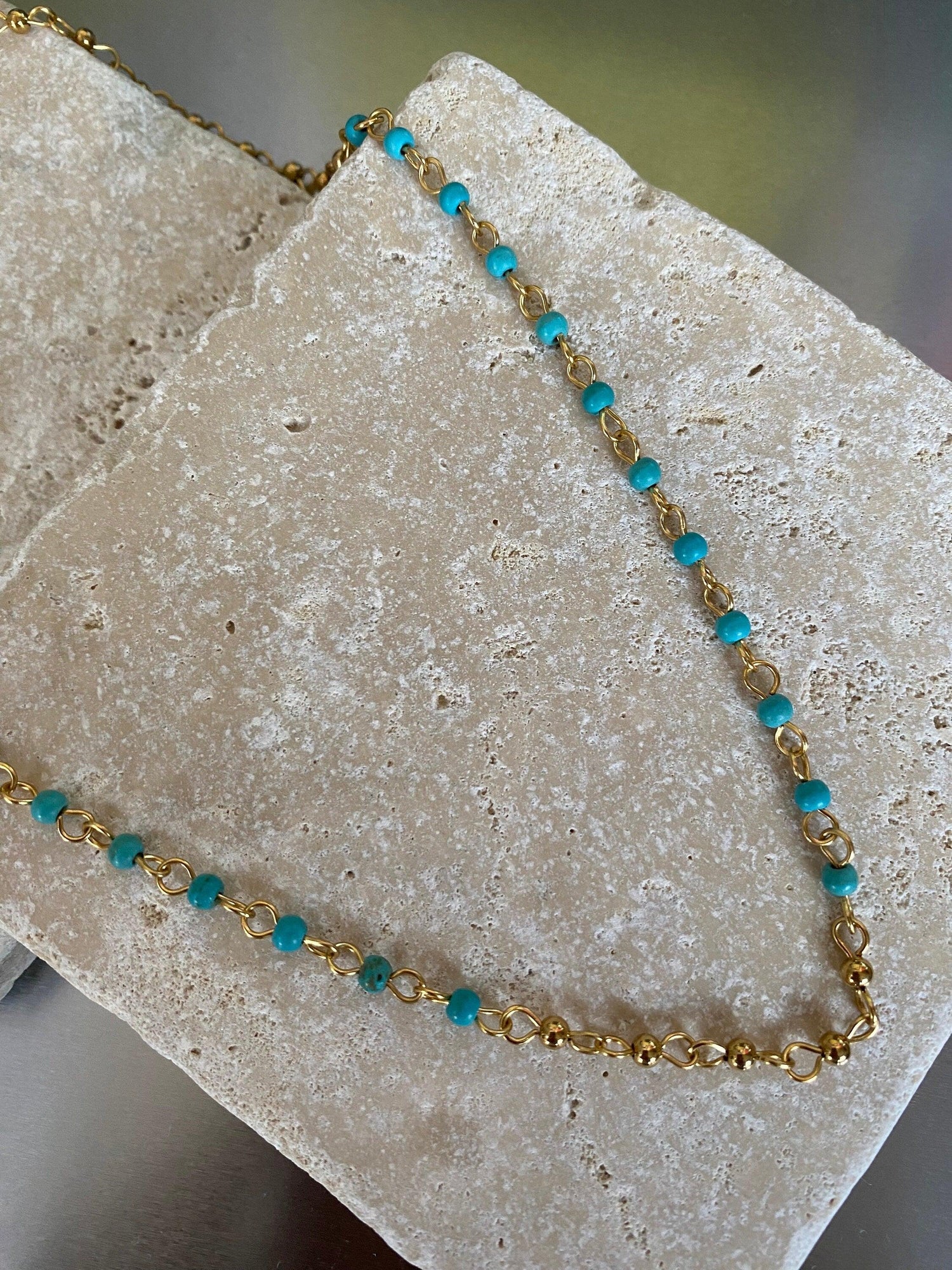 Petite Turquoise Stone Necklace, Small Layered Turquoise Chain Necklace for Her,Bohemia Style beaded Turquoise Choker. Perfect for Summer