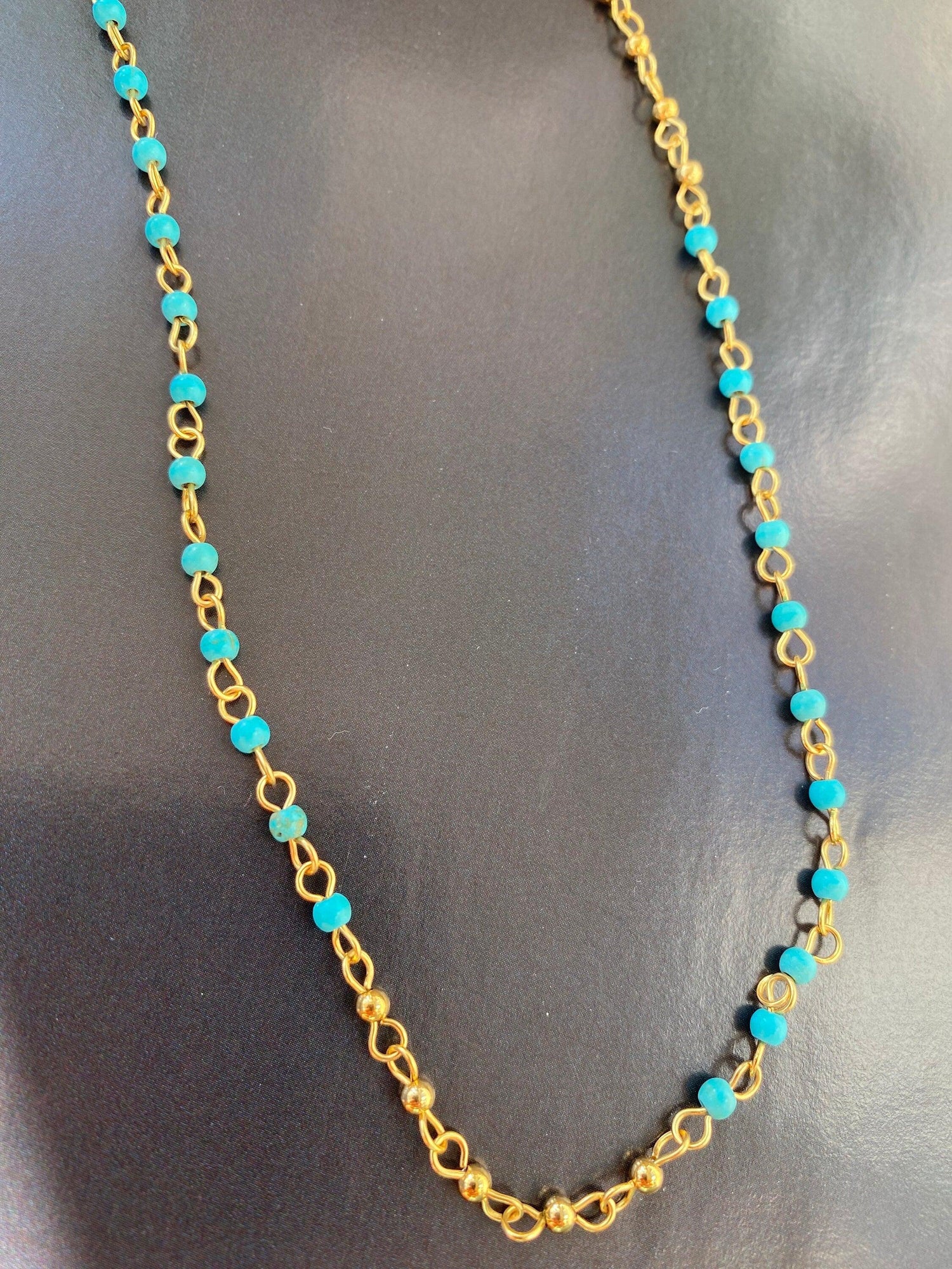 Petite Turquoise Stone Necklace, Small Layered Turquoise Chain Necklace for Her,Bohemia Style beaded Turquoise Choker. Perfect for Summer