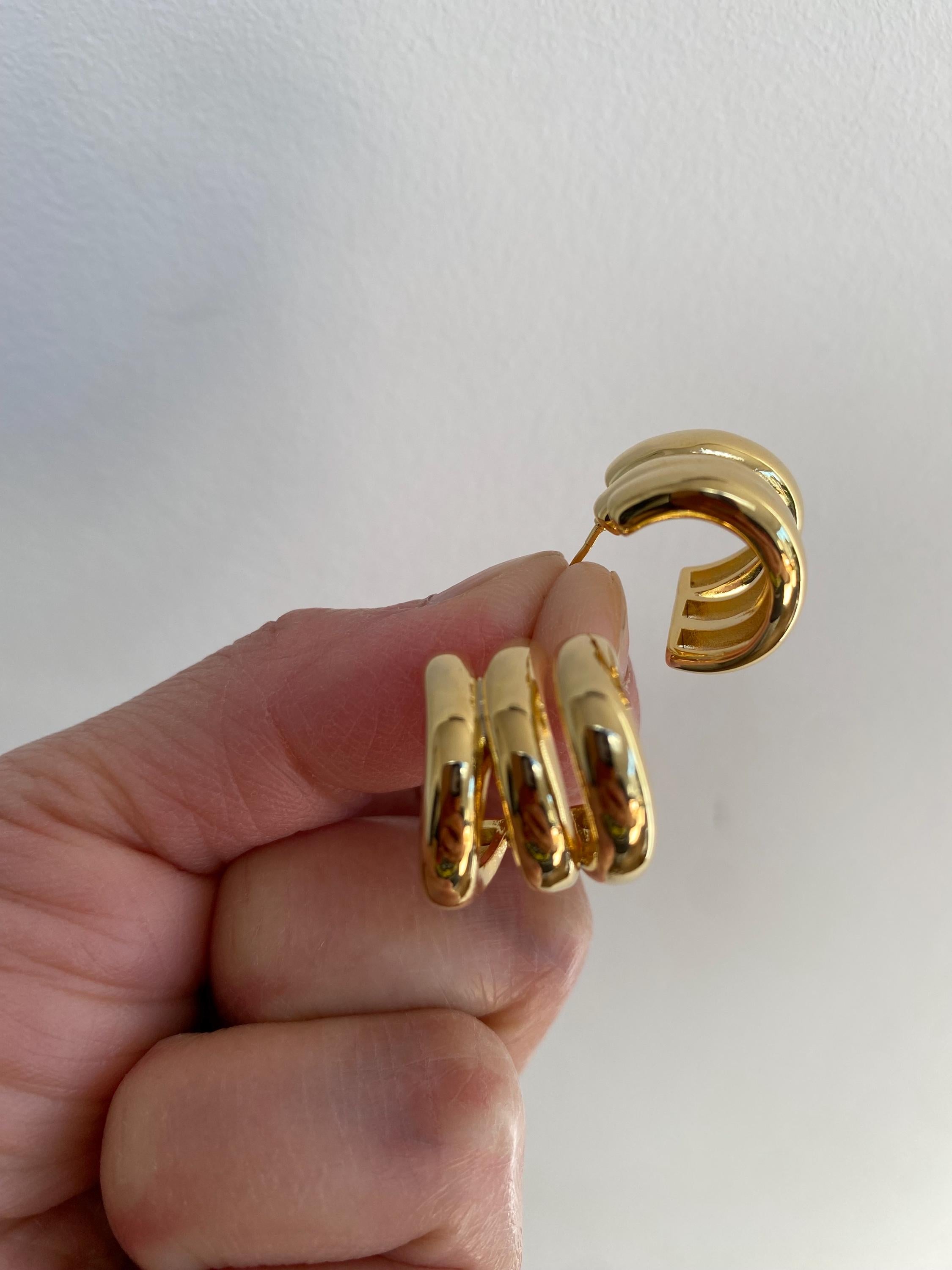 Triple Hoop Earrings, Huggie Chunky Triple Hoop Earrings, 18k Gold Plated Claw Hoop Earrings, S925 Sterling Silver Needle. Gift for Her
