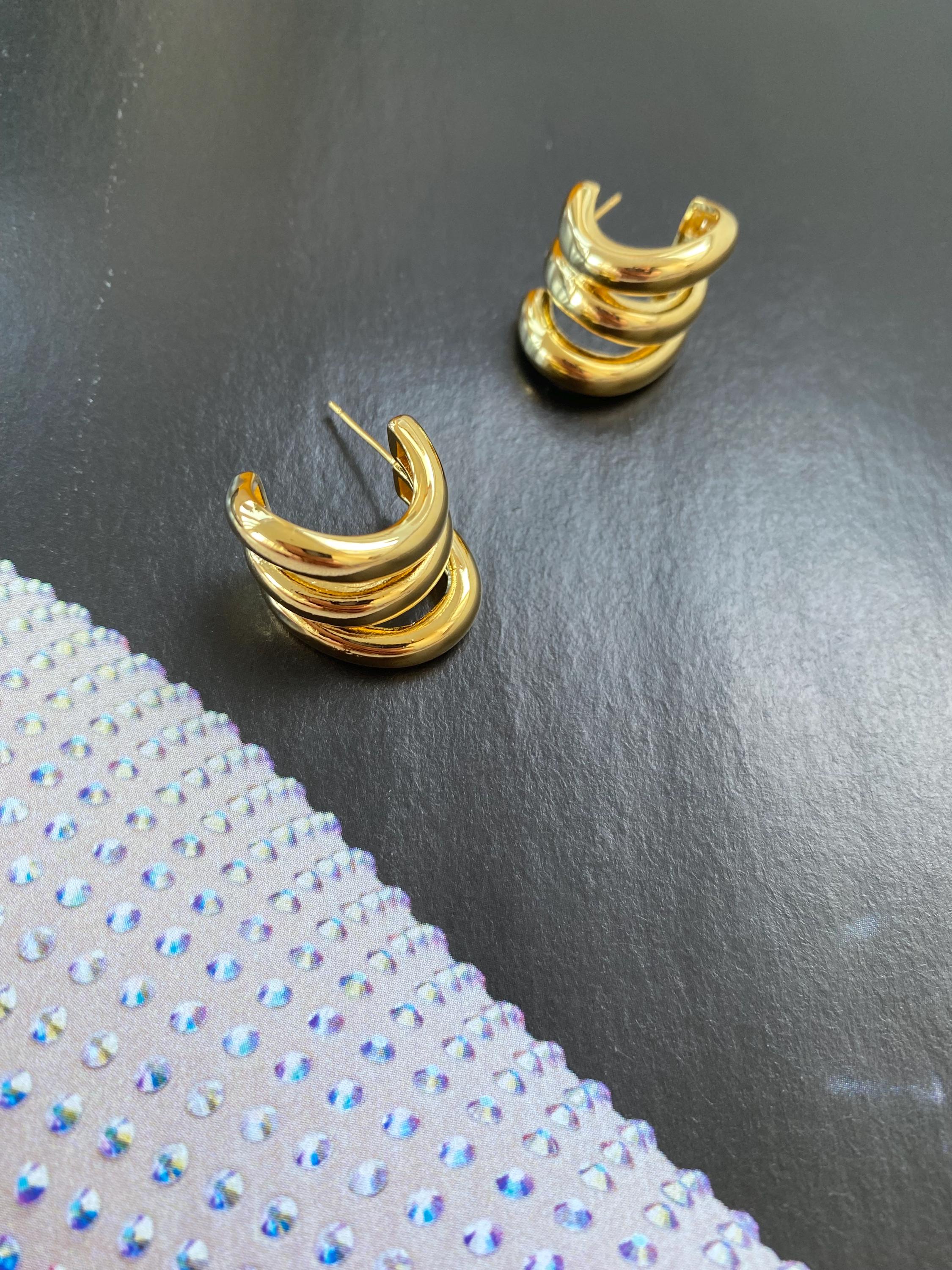 Triple Hoop Earrings, Huggie Chunky Triple Hoop Earrings, 18k Gold Plated Claw Hoop Earrings, S925 Sterling Silver Needle. Gift for Her