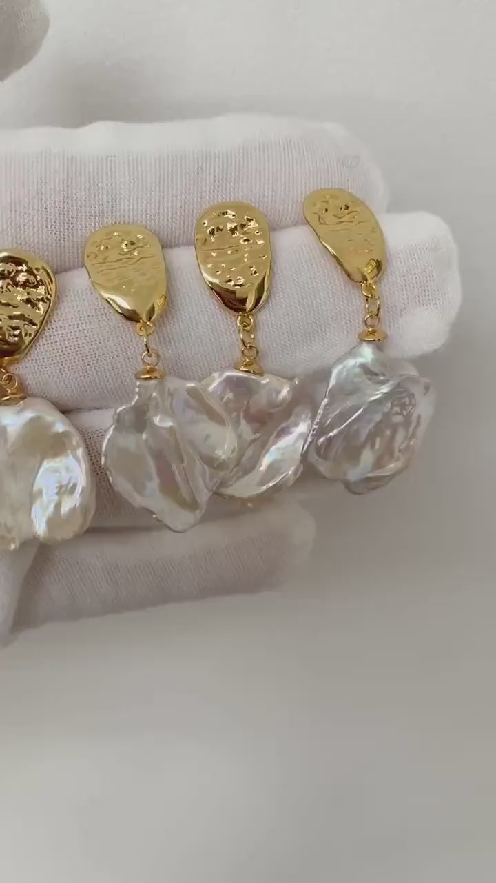 High Lustrous Keshi Petal Baroque Earrings,Hammered Signet Gold Pearl Earrings,Rainbow Glow Keshi Earrings, Beautiful Keshi Drop Earrings