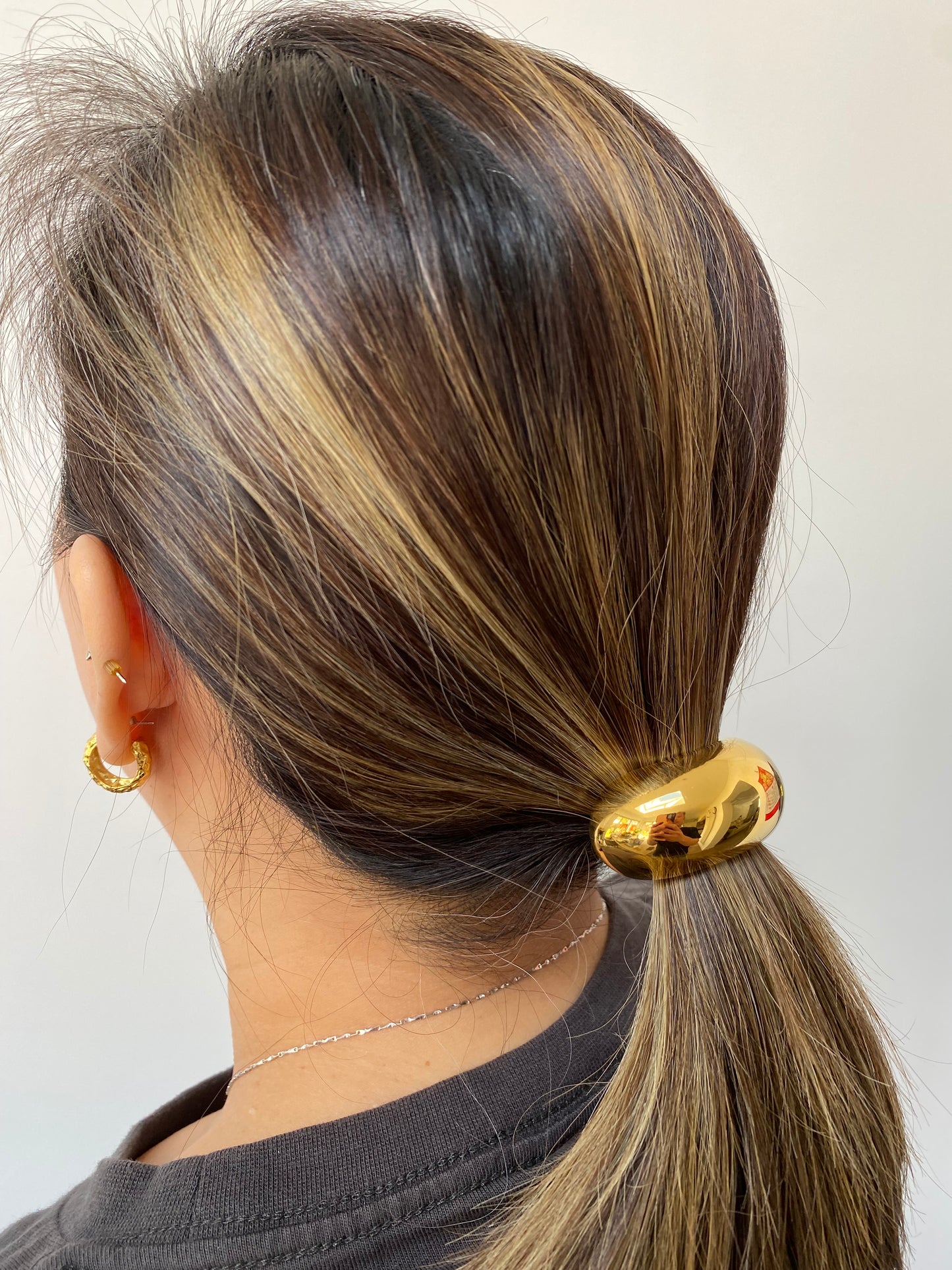 Glossy Curved Hair Cuff, Chunky Metal Elastic Hair Band, Polished 18k Gold and Silver Finish