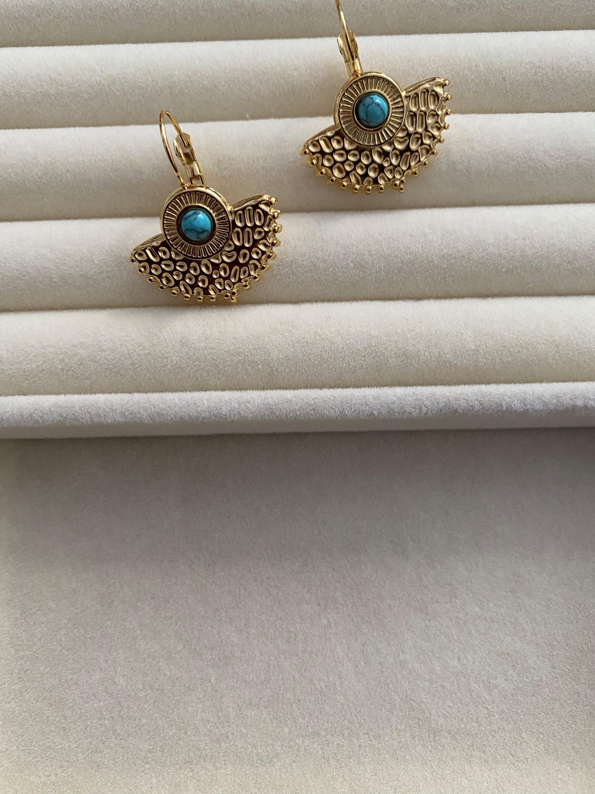 Blue Turquoise Stone Sunburst Earring, Bright Shinning Moon Turquoise Stone  Earring for Her, Bohemia Style, Lucky Stone, Perfect for Summer eVE United Kingdom