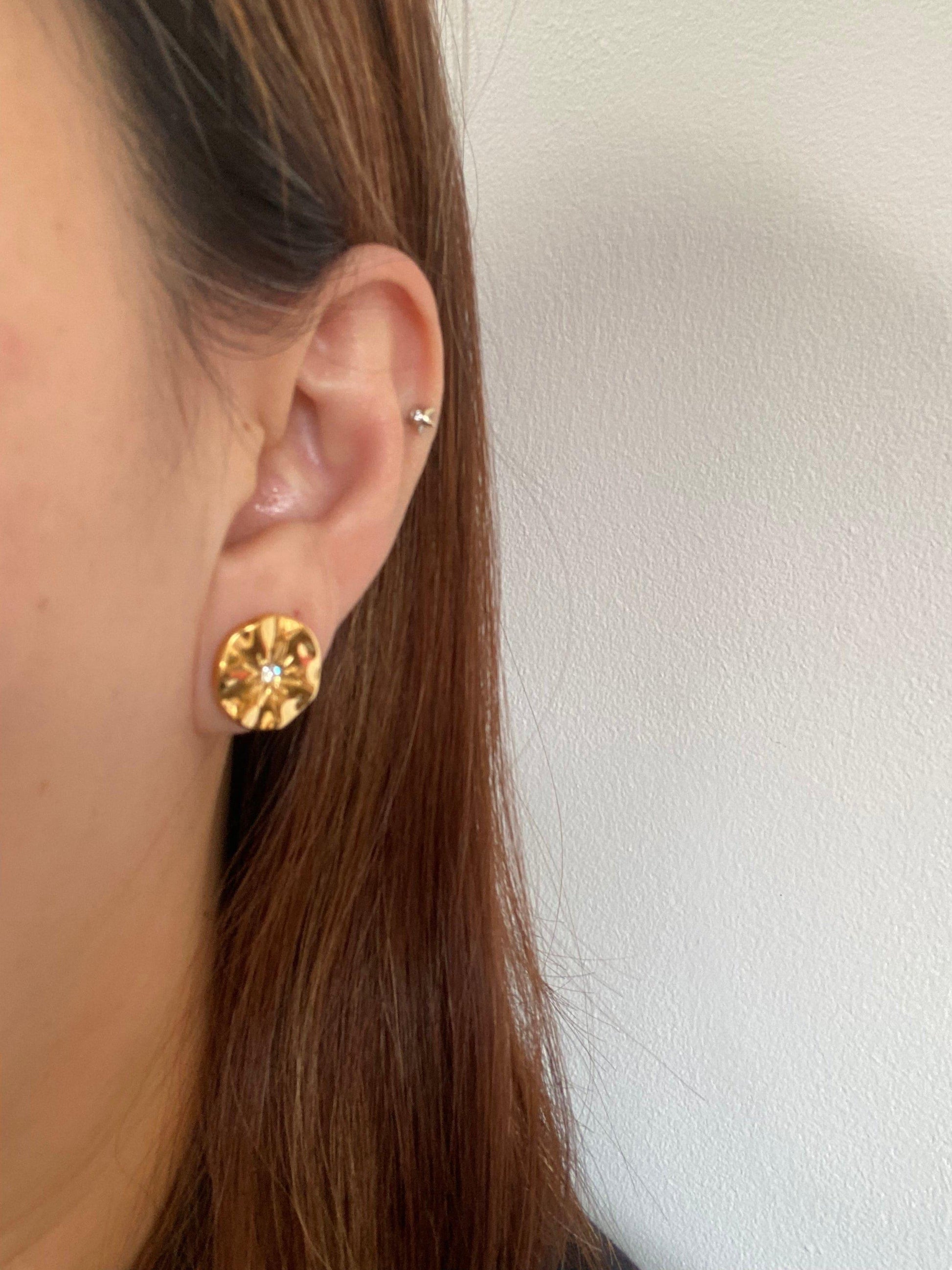 Cute Charm Button Stud Earring, Classic Versatile Star Stud Earring, Bling Zircon Circle Stud Earring, 18K Gold, Perfect for Everyday Wear eVE United Kingdom