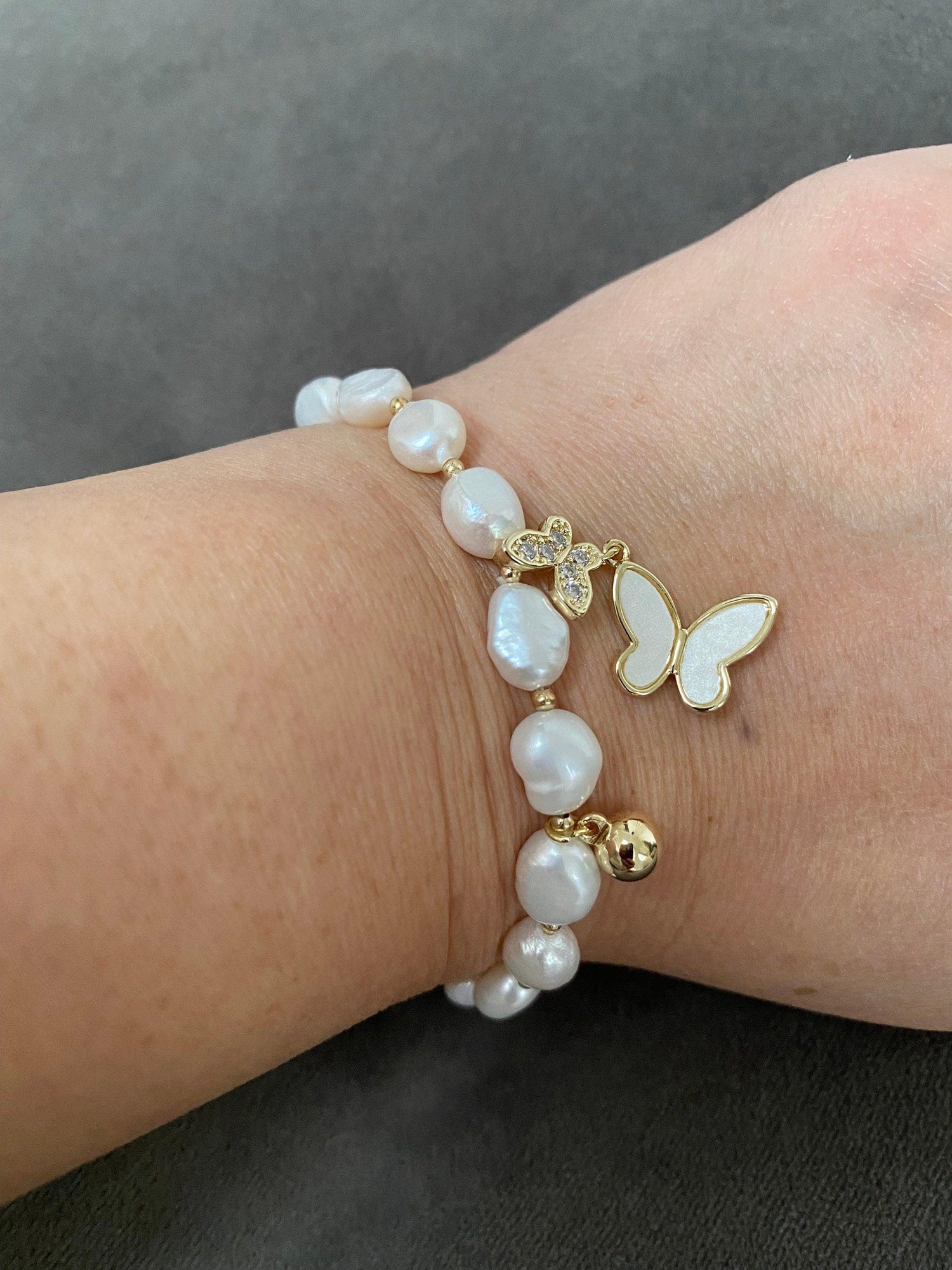 Bright Glitter Butterfly Pearl Bracelet, Freshwater Pearls charm Bracelet, White Pearl Zircon Bracelet, 18K Gold and S925 Sterling Silver.