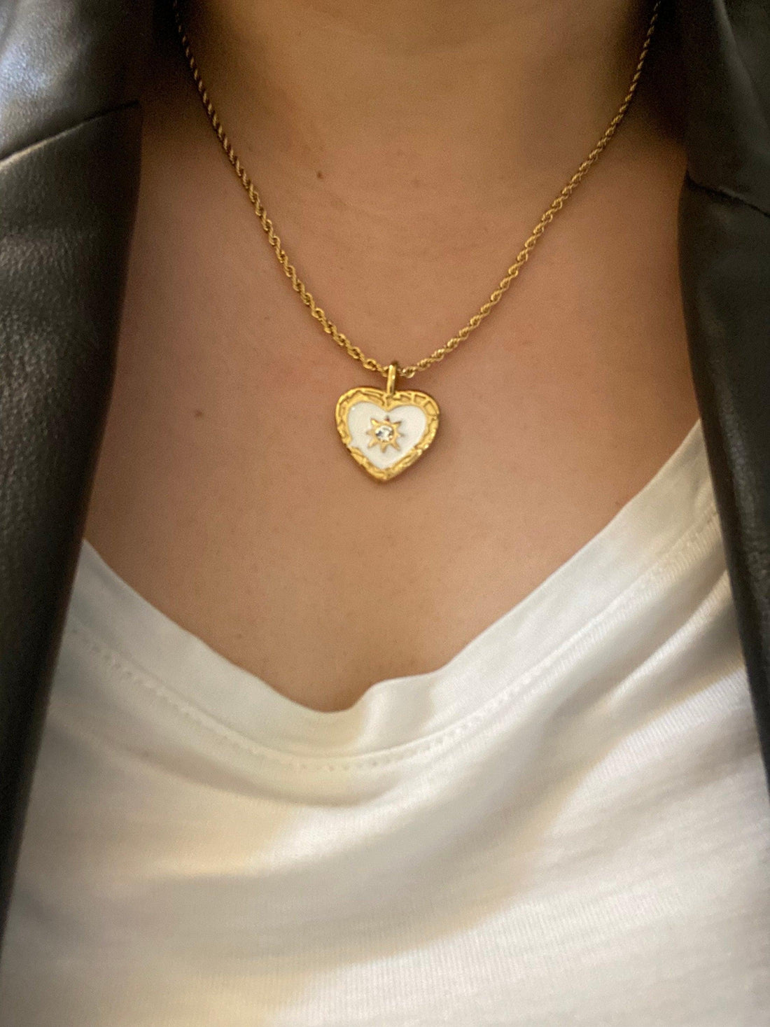 Elegant Gold Heart Necklace with Zircon Stone Charm for Her, Hammered Choker Pendant