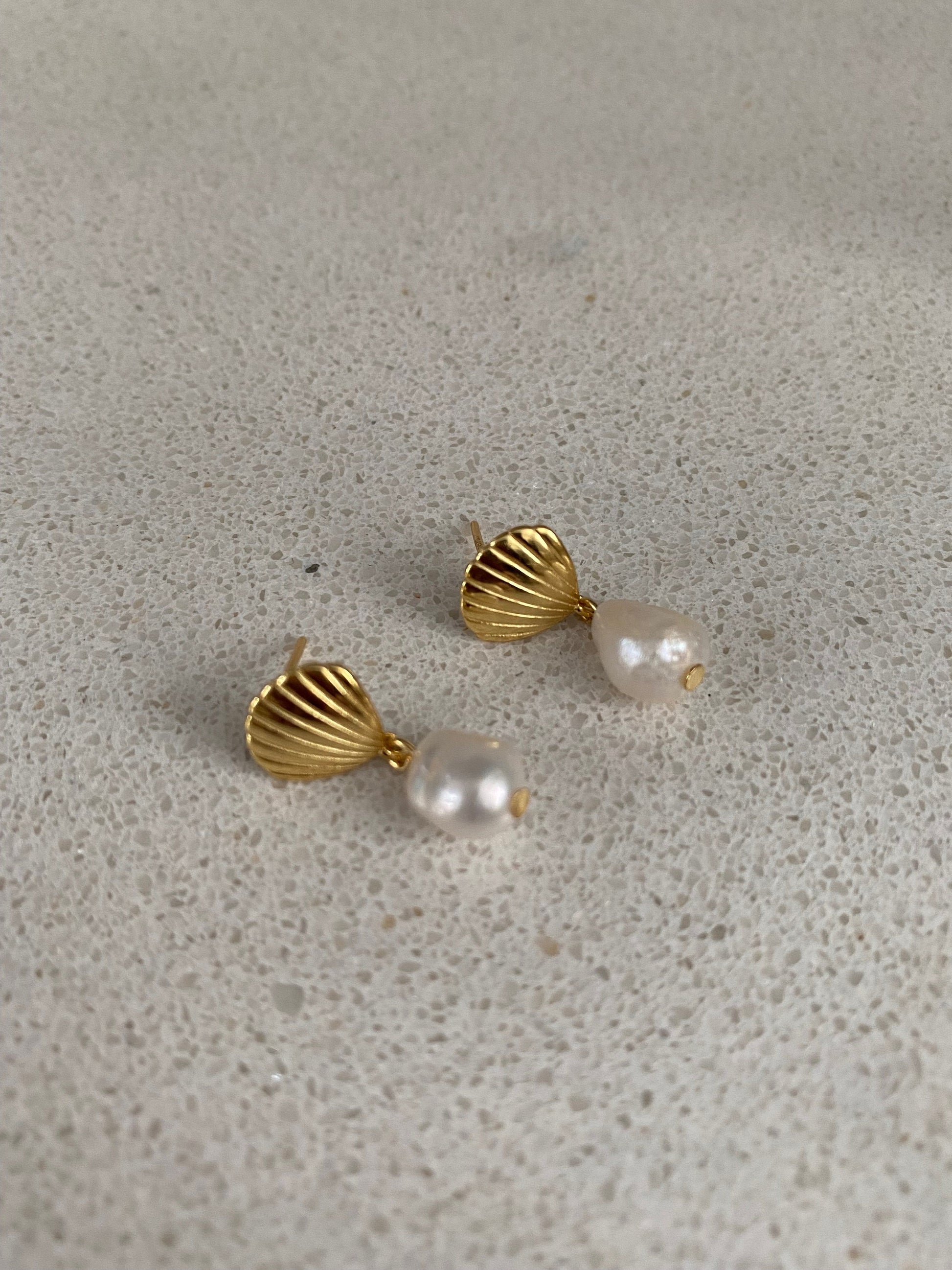 18k Gold Freshwater Pearl Clam Hoop Earrings, Cute Mini Statement Jewelry for Her