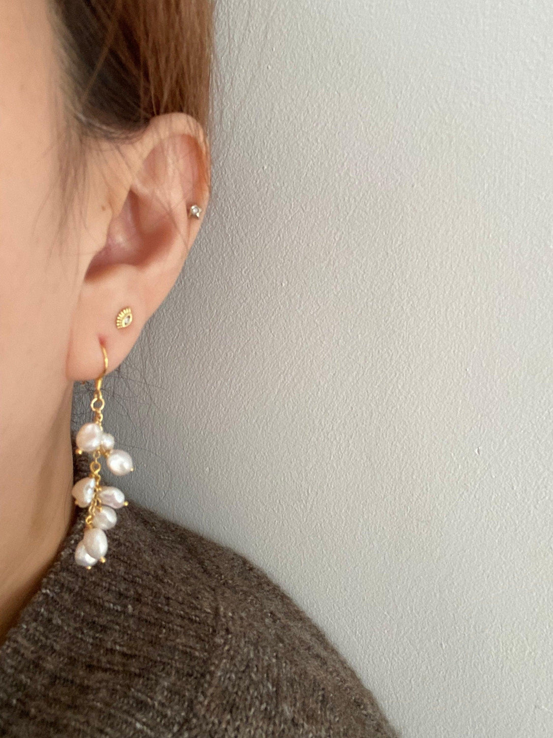 High Luster Keshi Pearl Tassel Earrings, Genuine Cornflakes Pearl Drop Earrings, Delicate for Her, Keshi Pearl Hoop Earrings 18K Gold Solid.