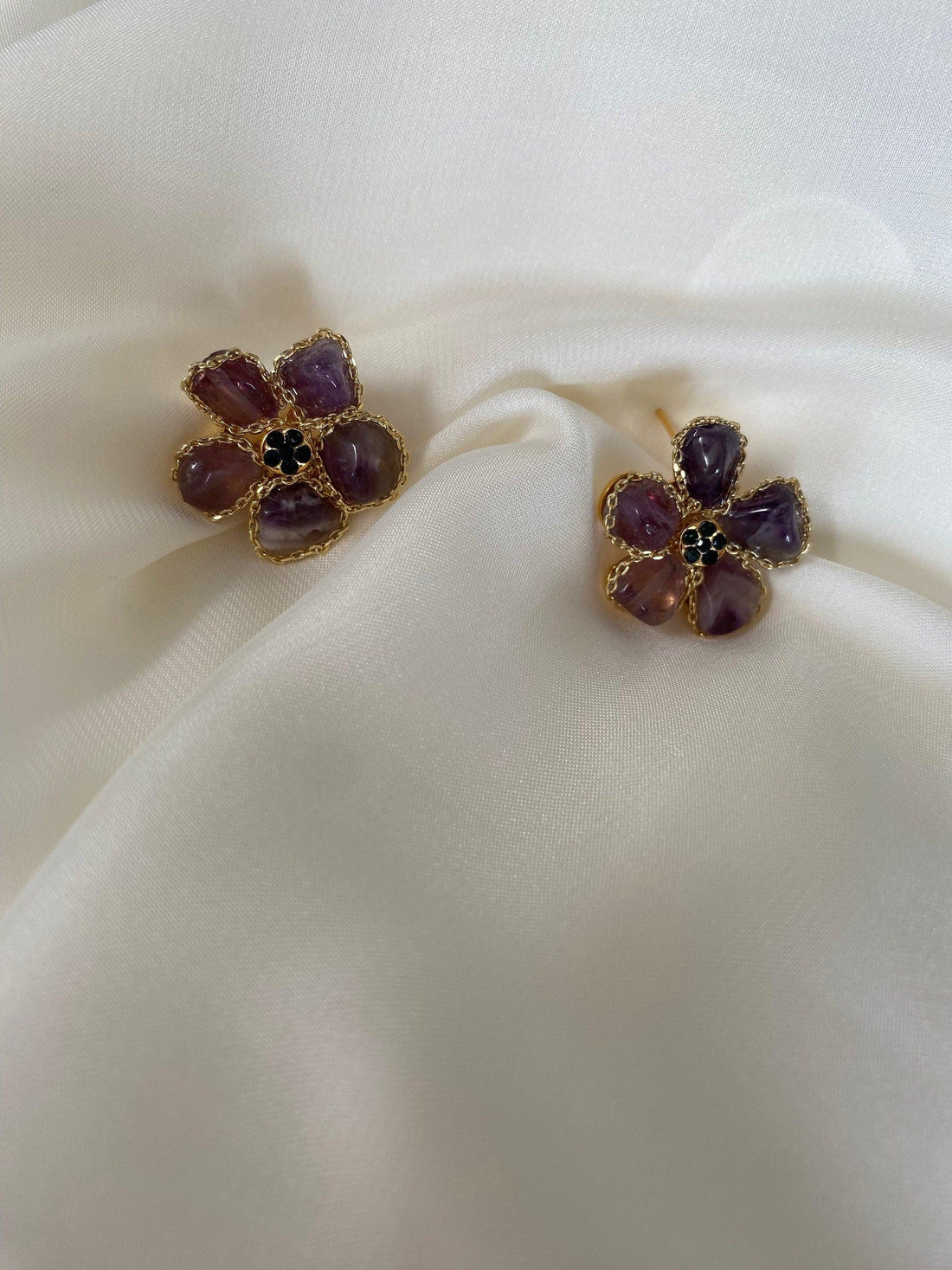 Flower Purple Amethyst Crystal Earring, Chain Charm Statement Earring, Flower Shape Earring, Raw Stone Earring for Her, Lucky Stone Earring