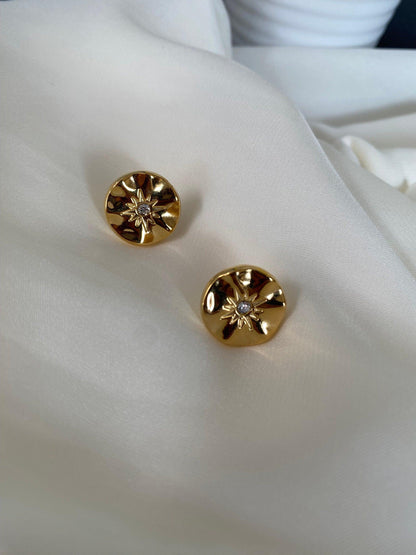 Star Zircon Circle Stud Earrings in 18k Gold - Cute, Versatile Jewelry for Everyday Wear