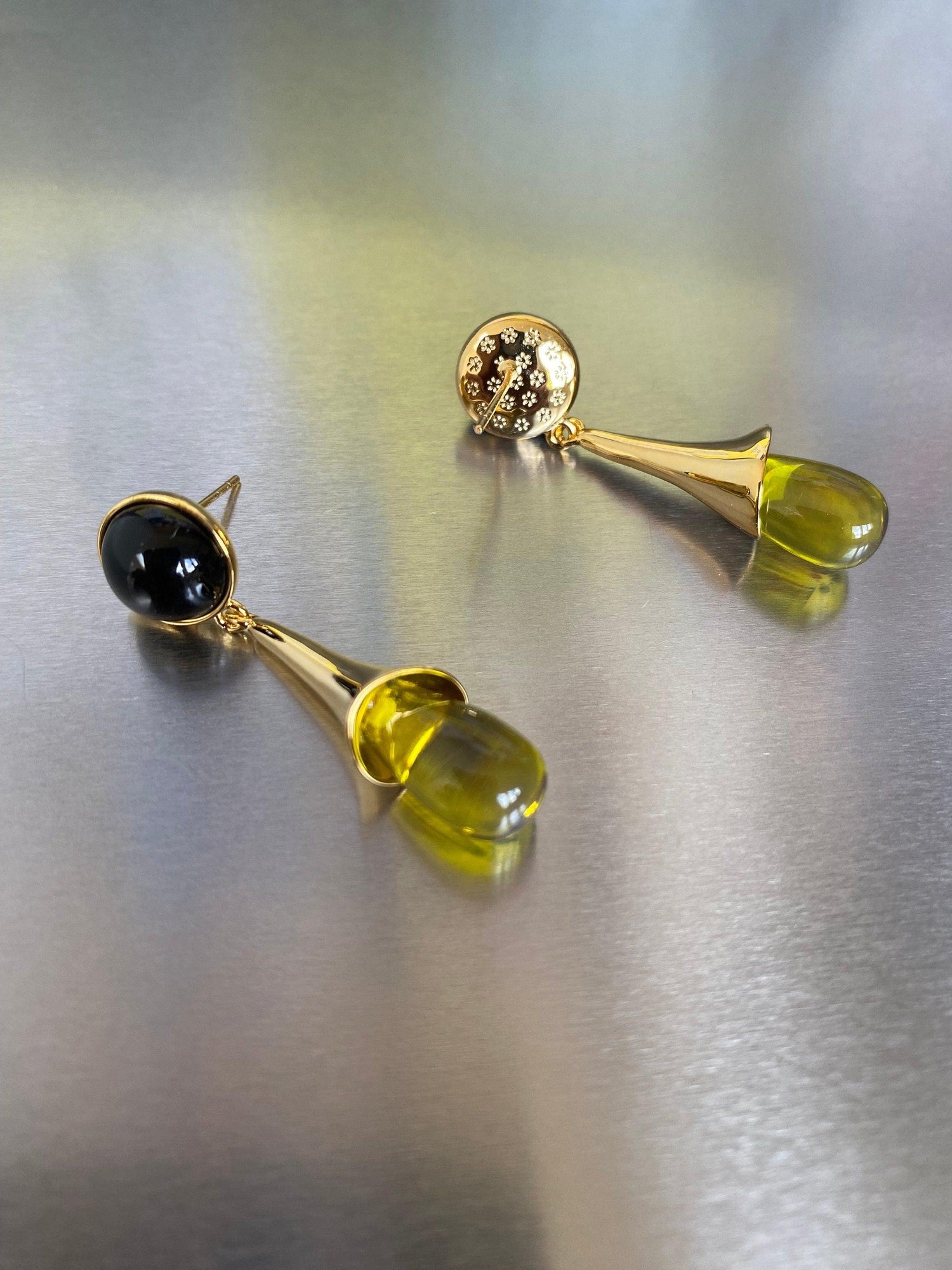 Sleek Black Agate Earrings, Yellow Resin Flower Earrings, Natural Stone Summer Jewellery, Perfect for Summer Wear