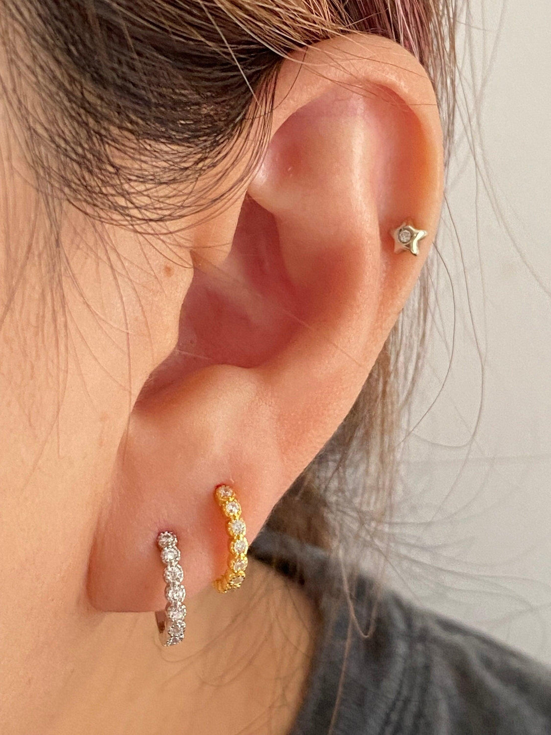 Bright Shinning Cute Mini Huggie Earring, 925 Sterling Silver Zircon Hoop Earring, Ear charm Perfect for Everyday Wear