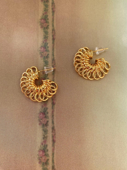 Wriggle Wire Wrap Hoop Earring, CC Shape Chunky Wire Chain Dangle Earring, Multi Layer Wire Woven Huggies, Retro Style, 18K Gold