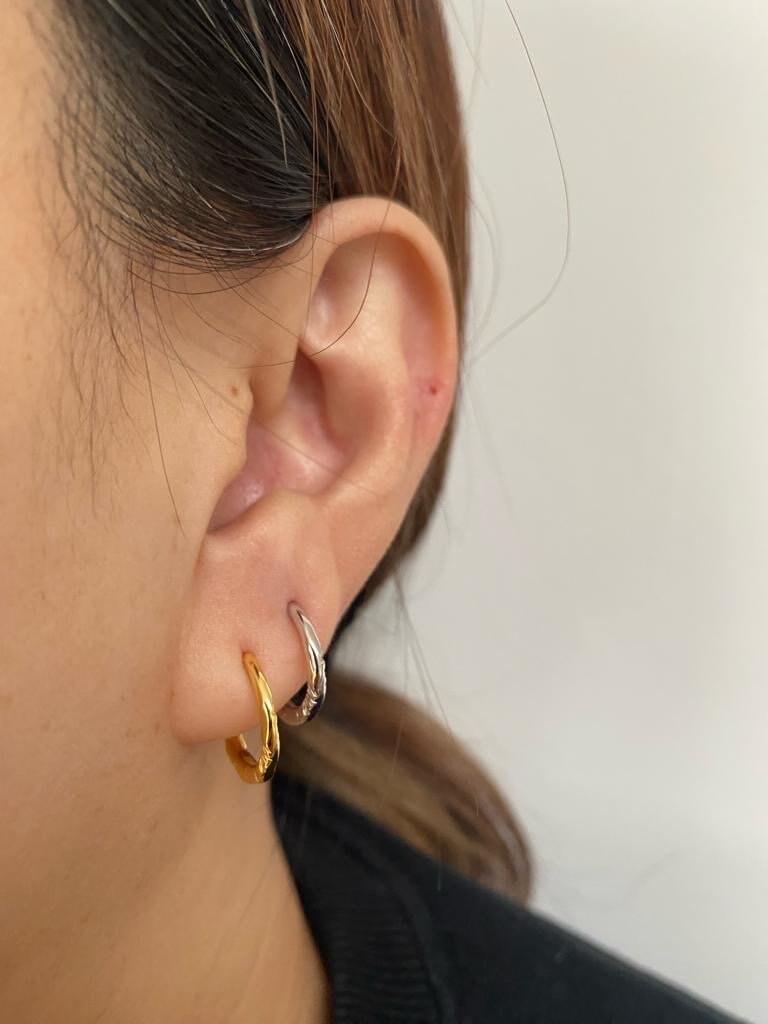 S925 Sterling Silver Ridge Hoop Earring, Gold Hammered Hoop Earring for Men and Women, Rhodium Tiny Hoop Earring. Everyday Ear Stacks