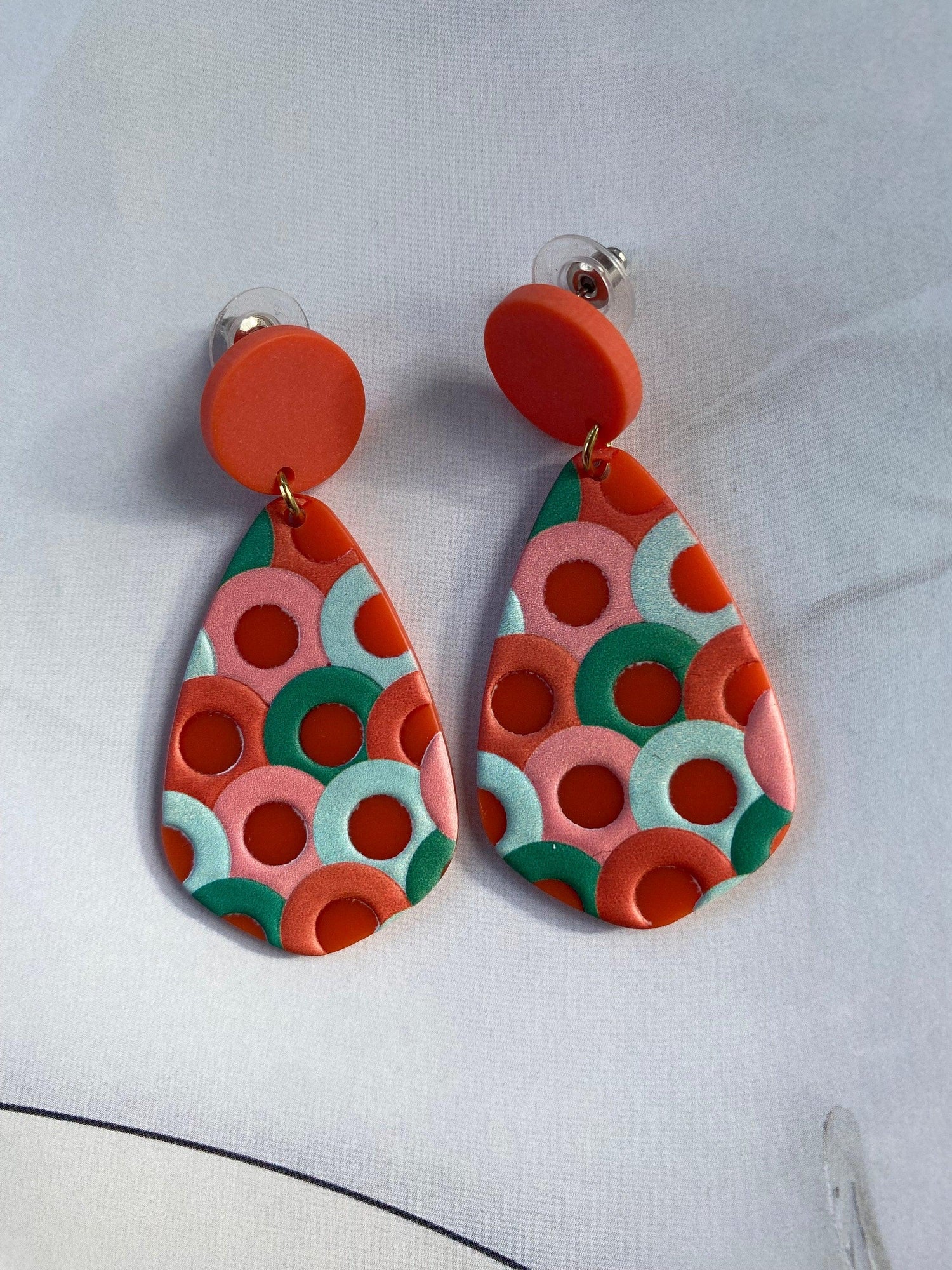 Mix Colour Teardrop Earrings, Green Mega Acrylic Earrings for Her, Bohemia Polymer Clay Green and Red Earrings,Light Weight Acrylic Earrings