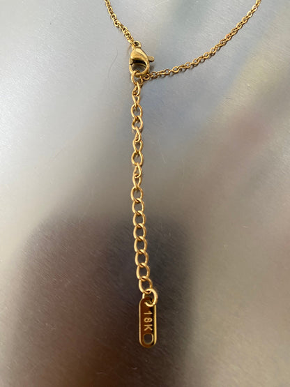 Zircon star necklace with adjustable chain for layered look