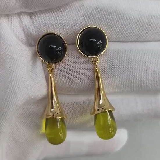 Sleek Black Agate Earrings, Yellow Resin Flower Earrings, Natural Stone Summer Jewellery,  Perfect for Summer Wear