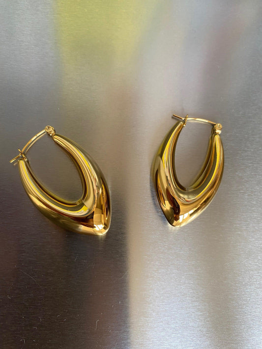 18K Gold V Shape Earring Design Earring for Her,  Chunky Teardrop Hoop Earring, V shape Statement Earring, High Polished V shape Earring eVE United Kingdom