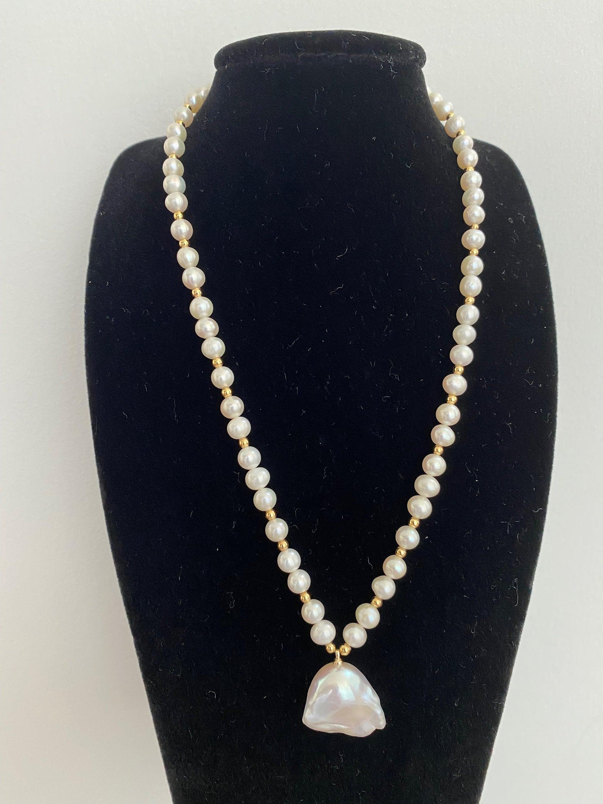 Baroque Pearl With Freshwater Necklace for Her, High Quality Baroque Pearl Necklace, High Lustre Pearl Necklace, Wedding Gift eVE United Kingdom