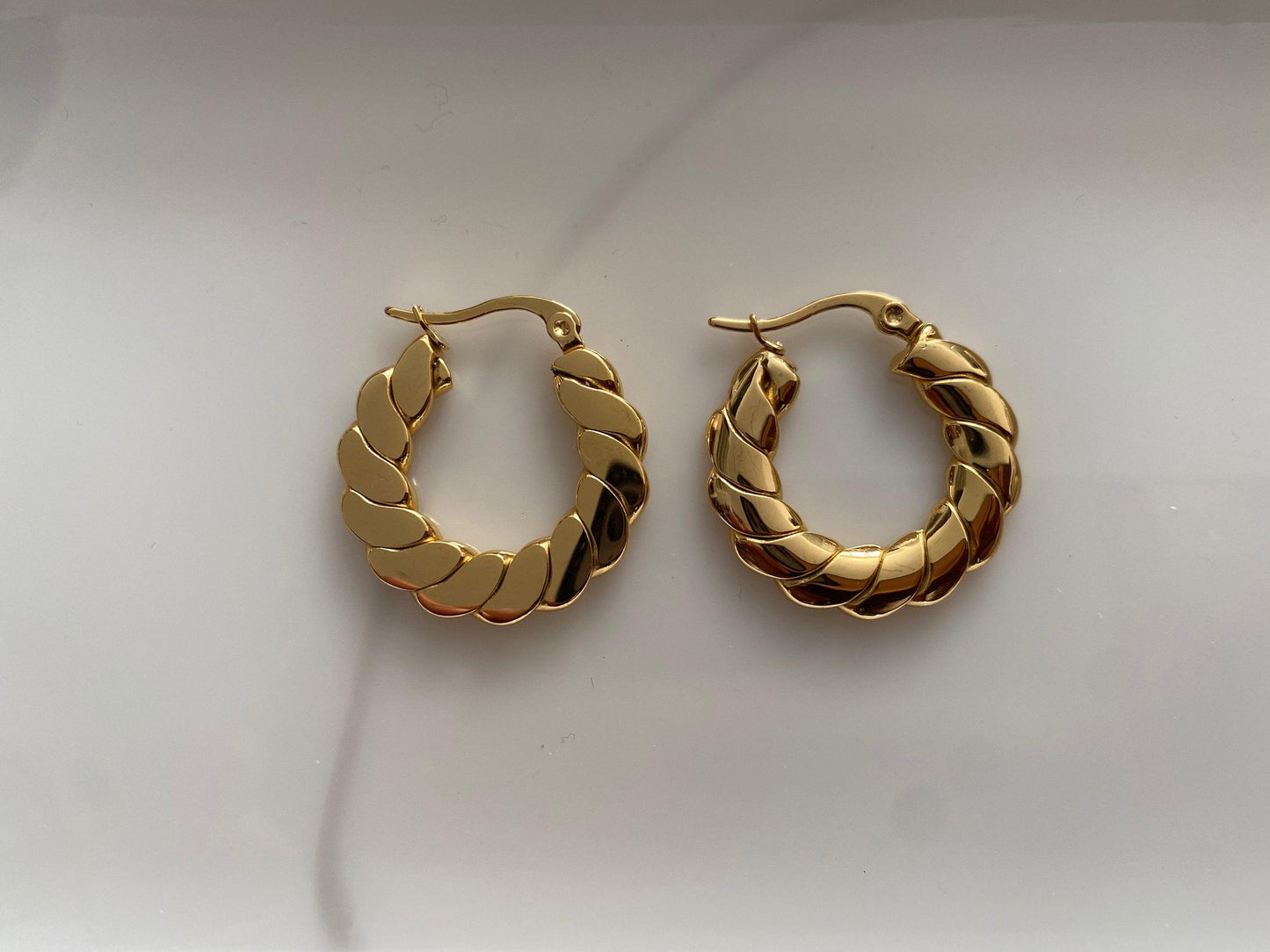 Big Circle High Polished Twisted Earrings, 18K Gold Hoop Earring for Her eVE United Kingdom