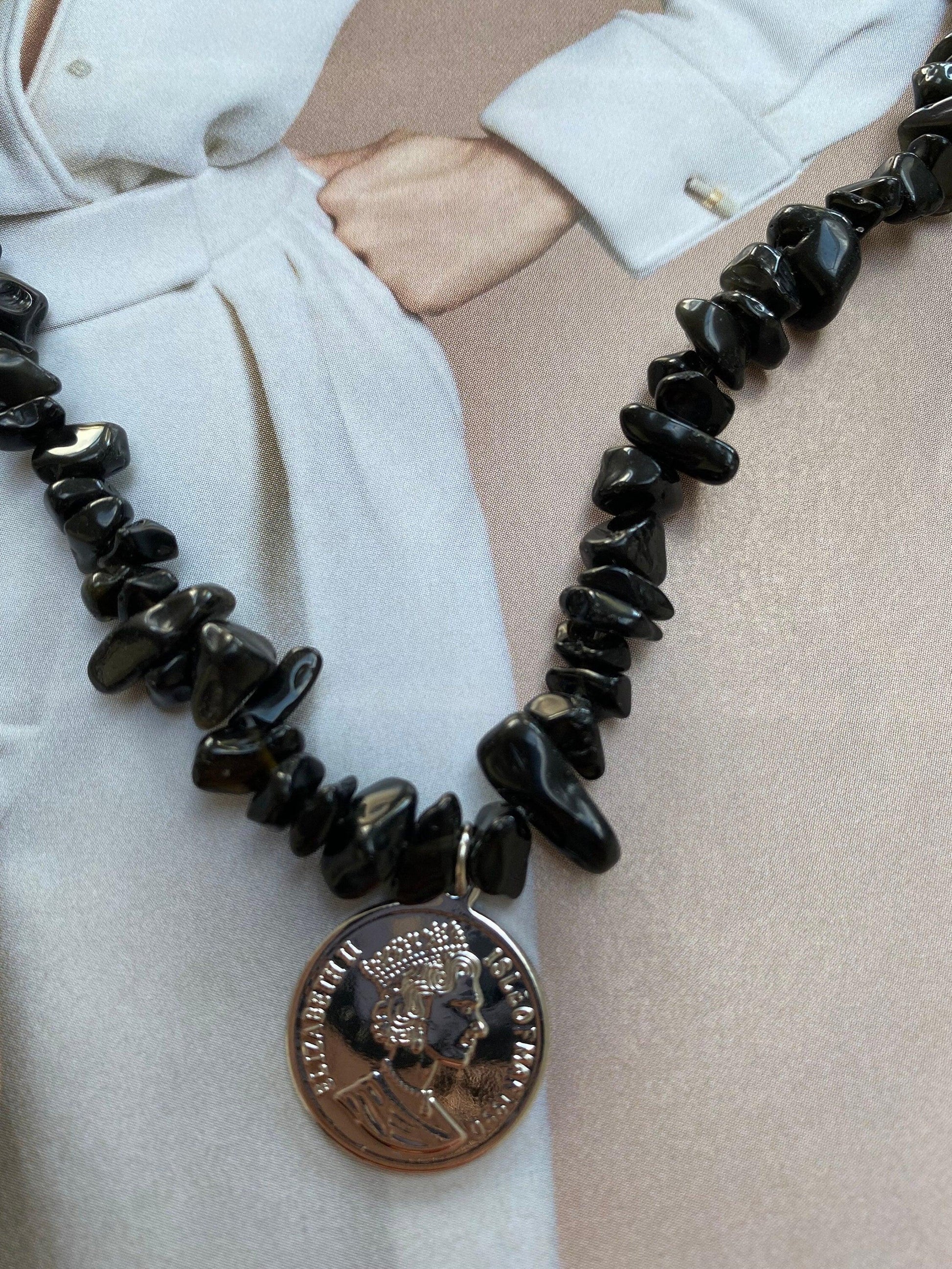 Black Agate Queen Portrait Necklace for Her, Summer Beach Silver Coin Pendant Necklace,  Black Agate Stone Coin Shape Pendant Necklace eVE United Kingdom