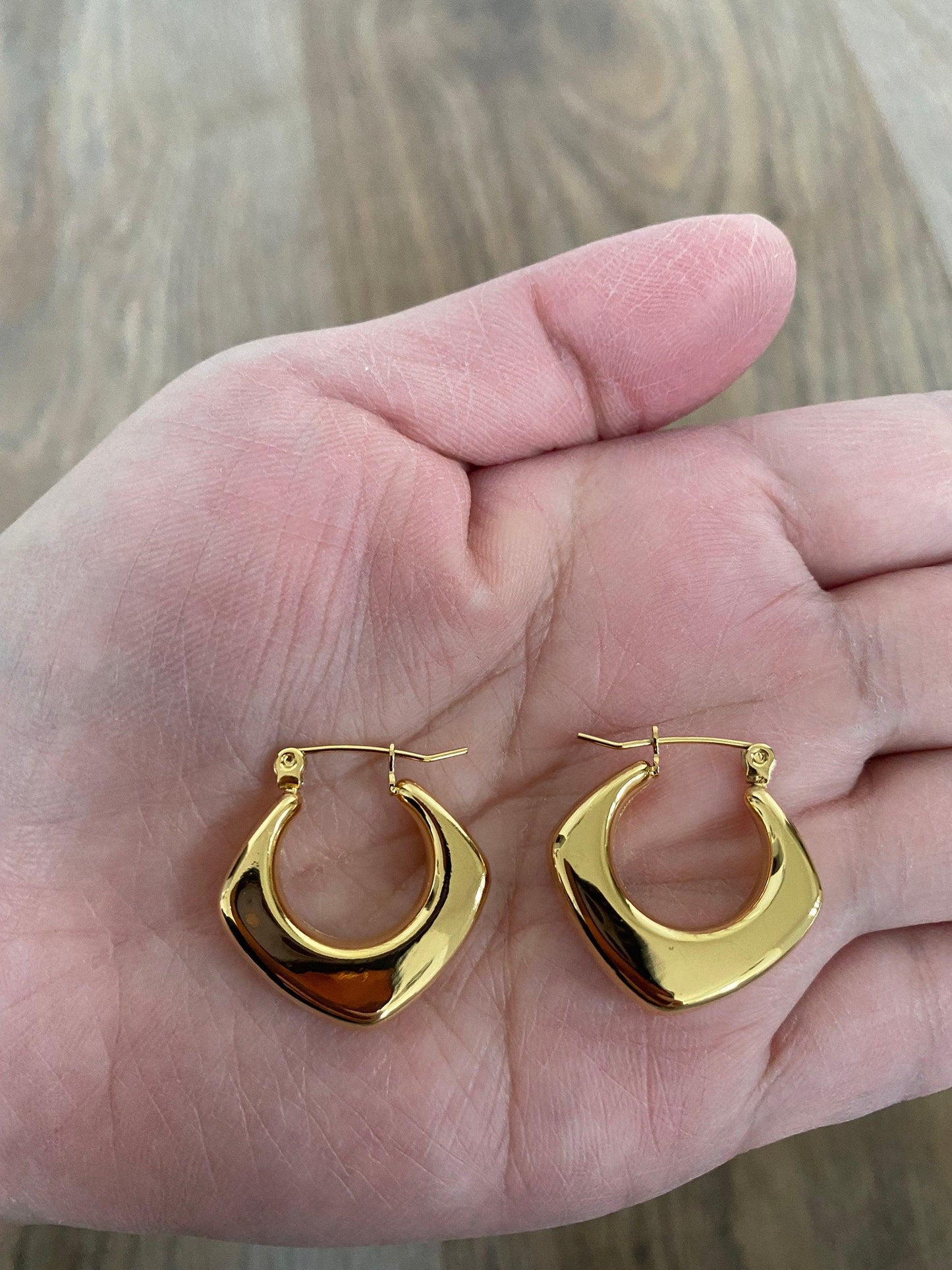 Bright Rich Gold V Shape Dangle Earring, Thick Layer V shape Earring, Curve V Shape Earring, V shape Gold Jewellery eVE United Kingdom