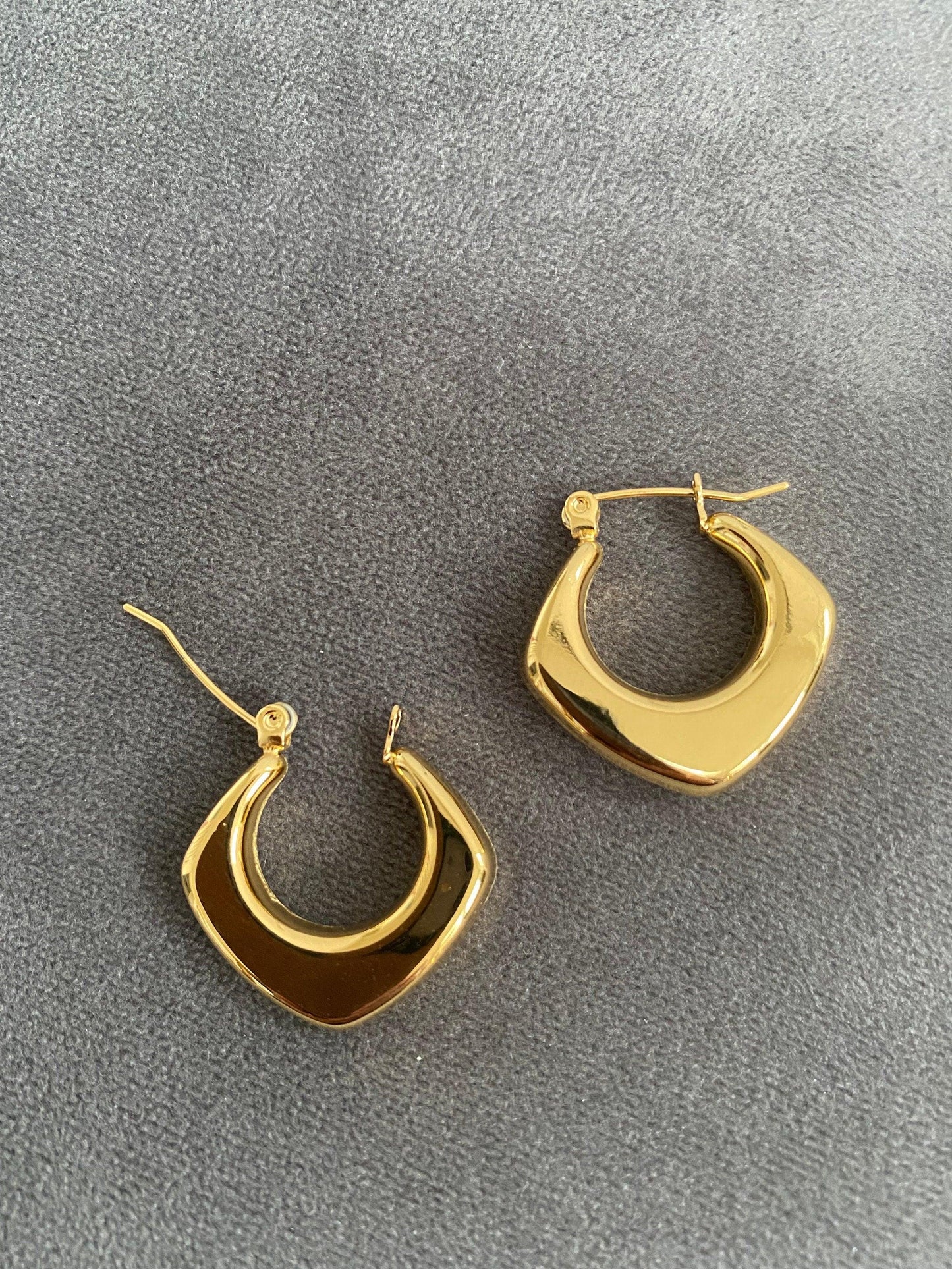 Bright Rich Gold V Shape Dangle Earring, Thick Layer V shape Earring, Curve V Shape Earring, V shape Gold Jewellery eVE United Kingdom