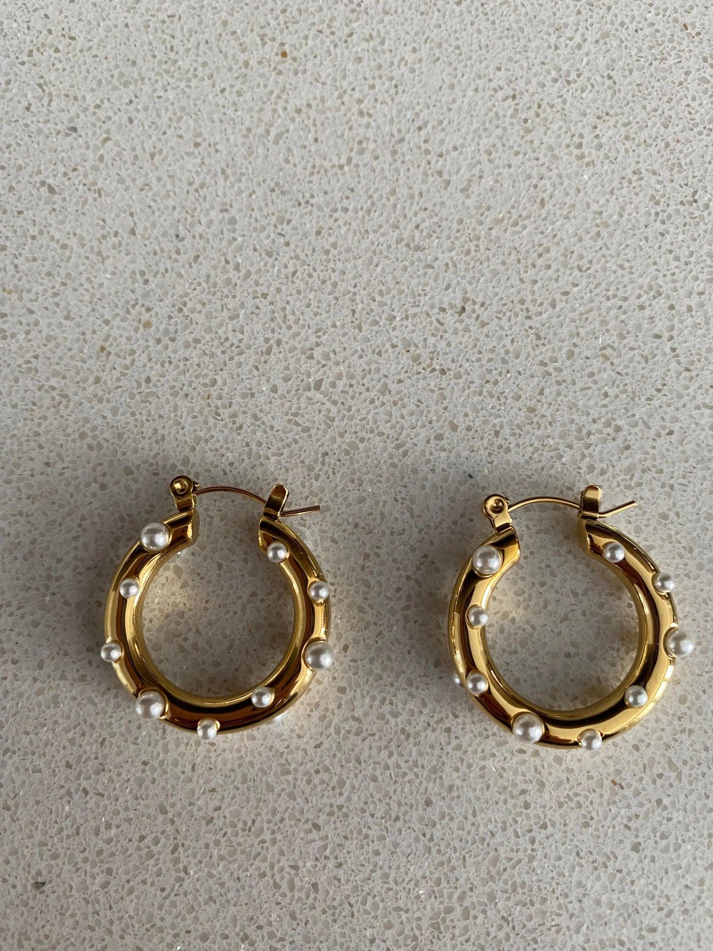 Bright Shinning Multiple Pearl CC Shape Hoop Earring,  Round Circle Hoop Earring for Her, 18K gold eVE United Kingdom