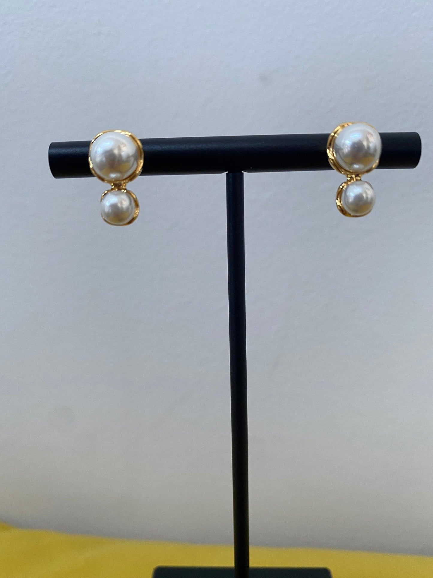 Gold Classic Two Pearl Irregular Shape Stud Earring, Multiple Pearls Stud Earring, Mini Double Pearl Earring for Her, S925 Needle, 18K Gold eVE United Kingdom