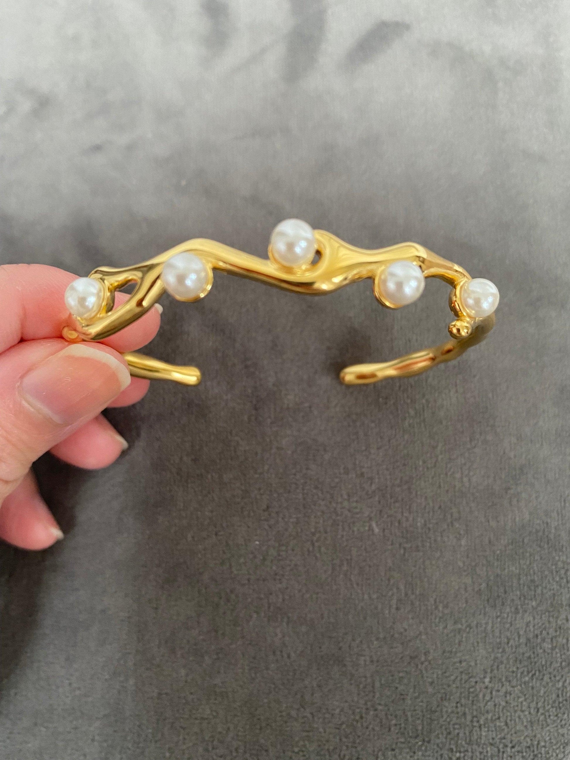 Irregular Shape Nature Stone Pearl Bangle in Gold, Cute Little Pearl Open Bangle for Women,  Wrist Stack , 18k Gold, French Style eVE United Kingdom